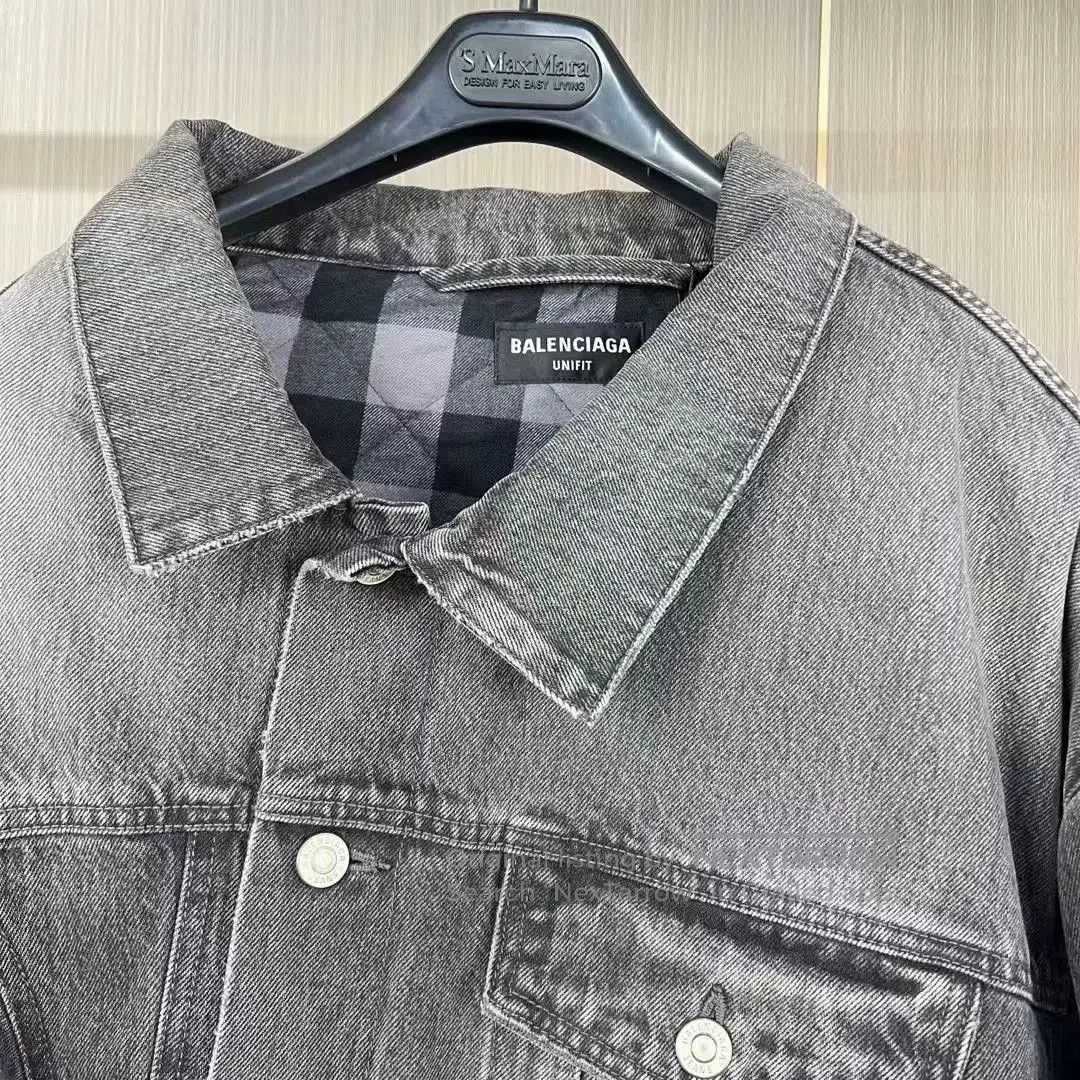 Balenciaga balenciaga denim jacket with irregular pattern. Size US M / EU 48-50 / 2 - 3 Thumbnail