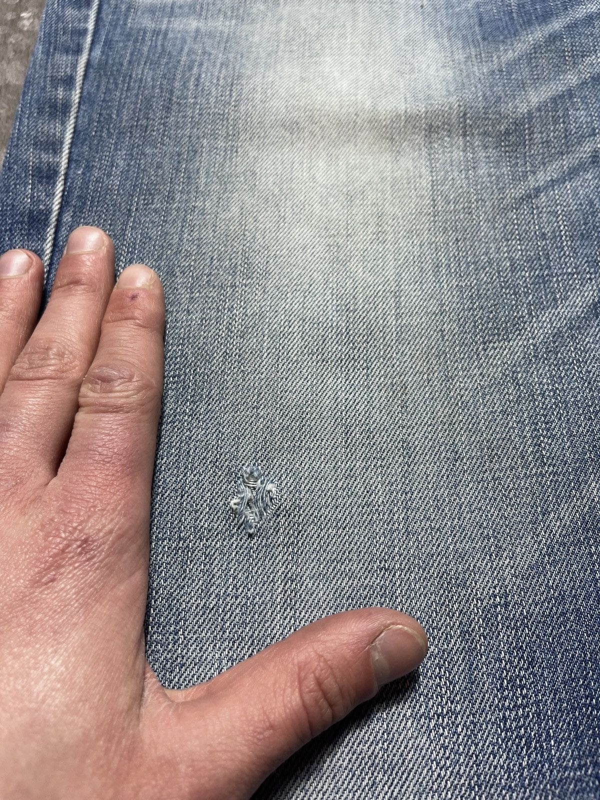 Dolce & Gabbana Vintage Dolce Gabbana Faded Denim Jeans Metal Logo Size US 36 / EU 52 - 15 Thumbnail
