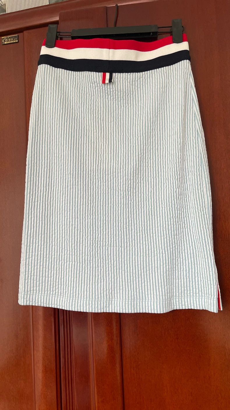 Thom Browne Thom Browne A short skirt with a crossbody vest Size XS / US 0-2 / IT 36-38 - 6 Thumbnail