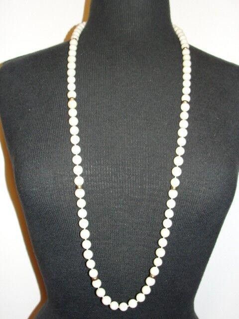 Handmade Angelskin Coral Flapper Necklace with 14 kt Gold Beads Size ONE SIZE - 2 Thumbnail