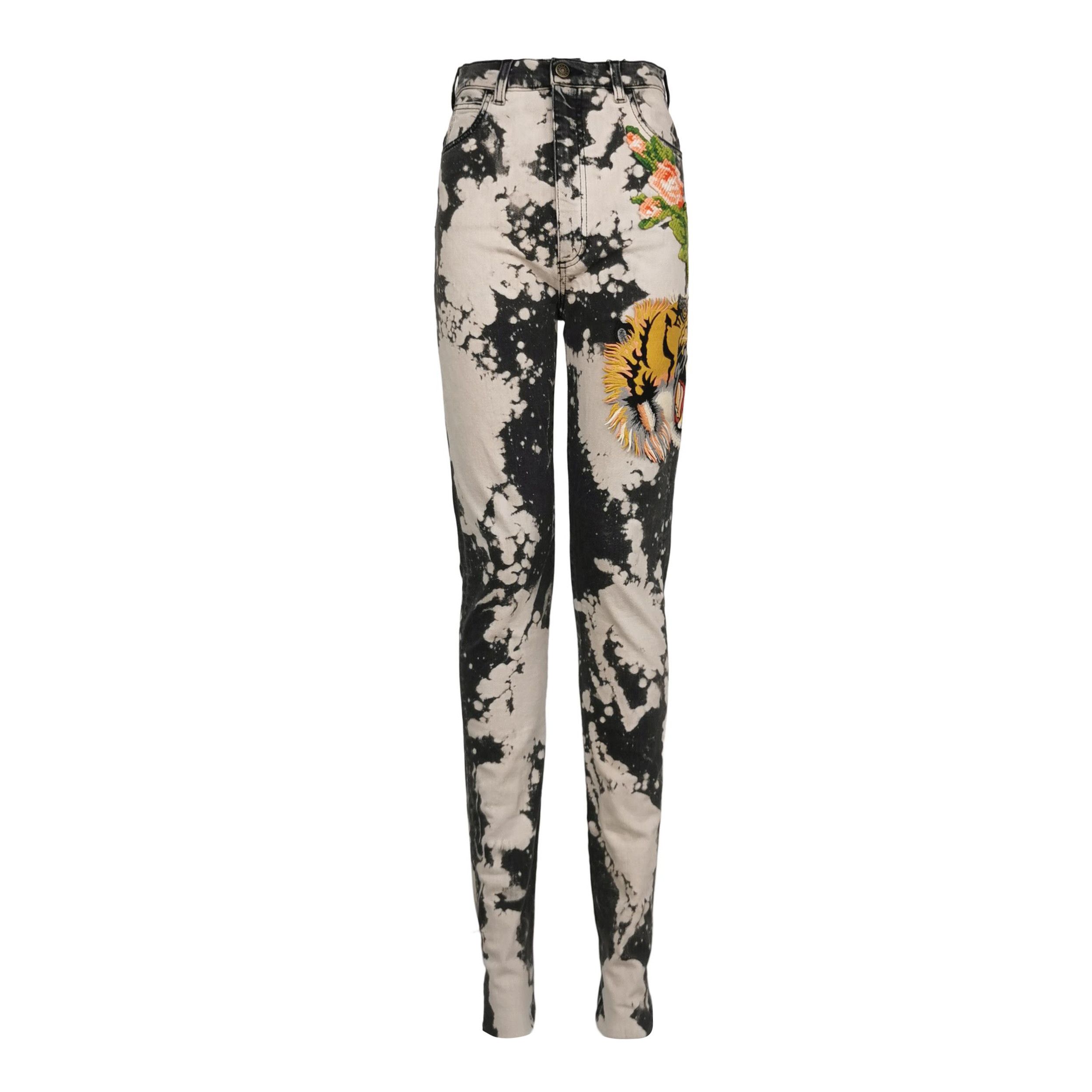 Gucci Gucci Tiger Embroidered Tie-Dye Jeans Size 24 Size 24" / US 00 / IT 34 - 1 Thumbnail