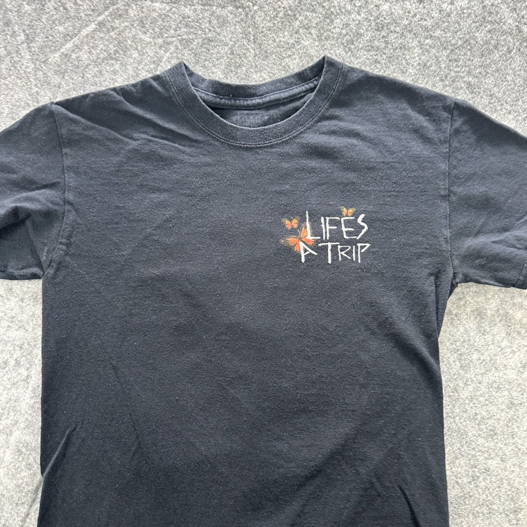 Vintage Trippie Redd Life's A Trip Shirt Mens Medium Black Graphic Rap Tee Hip Hop Tour Size US M / EU 48-50 / 2 - 5 Thumbnail