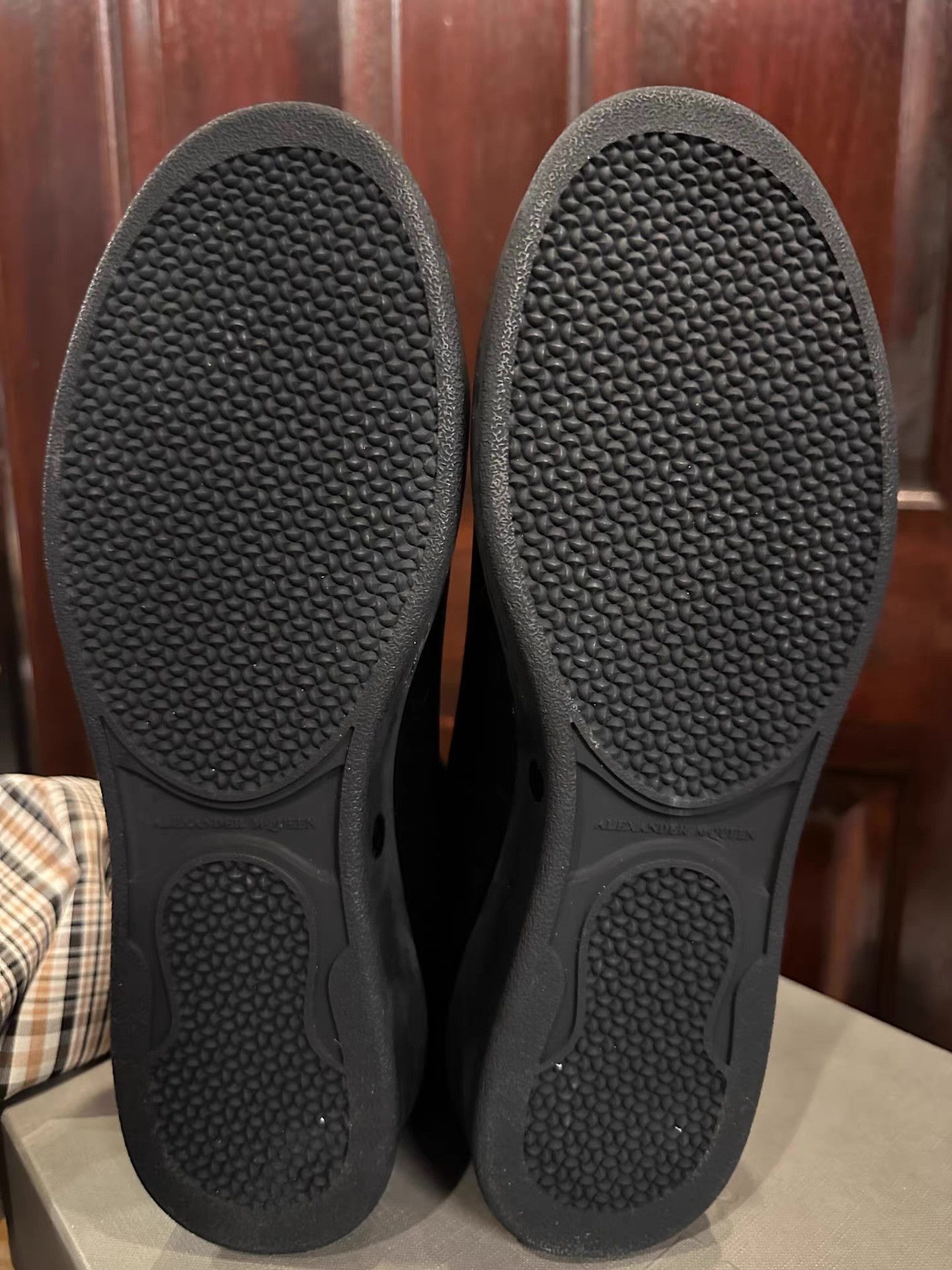 Alexander McQueen Alexander McQueen 16FW Leather‑Patch Mid‑Top Sneakers Ｑ25 Size US 7 / EU 40 - 6 Thumbnail