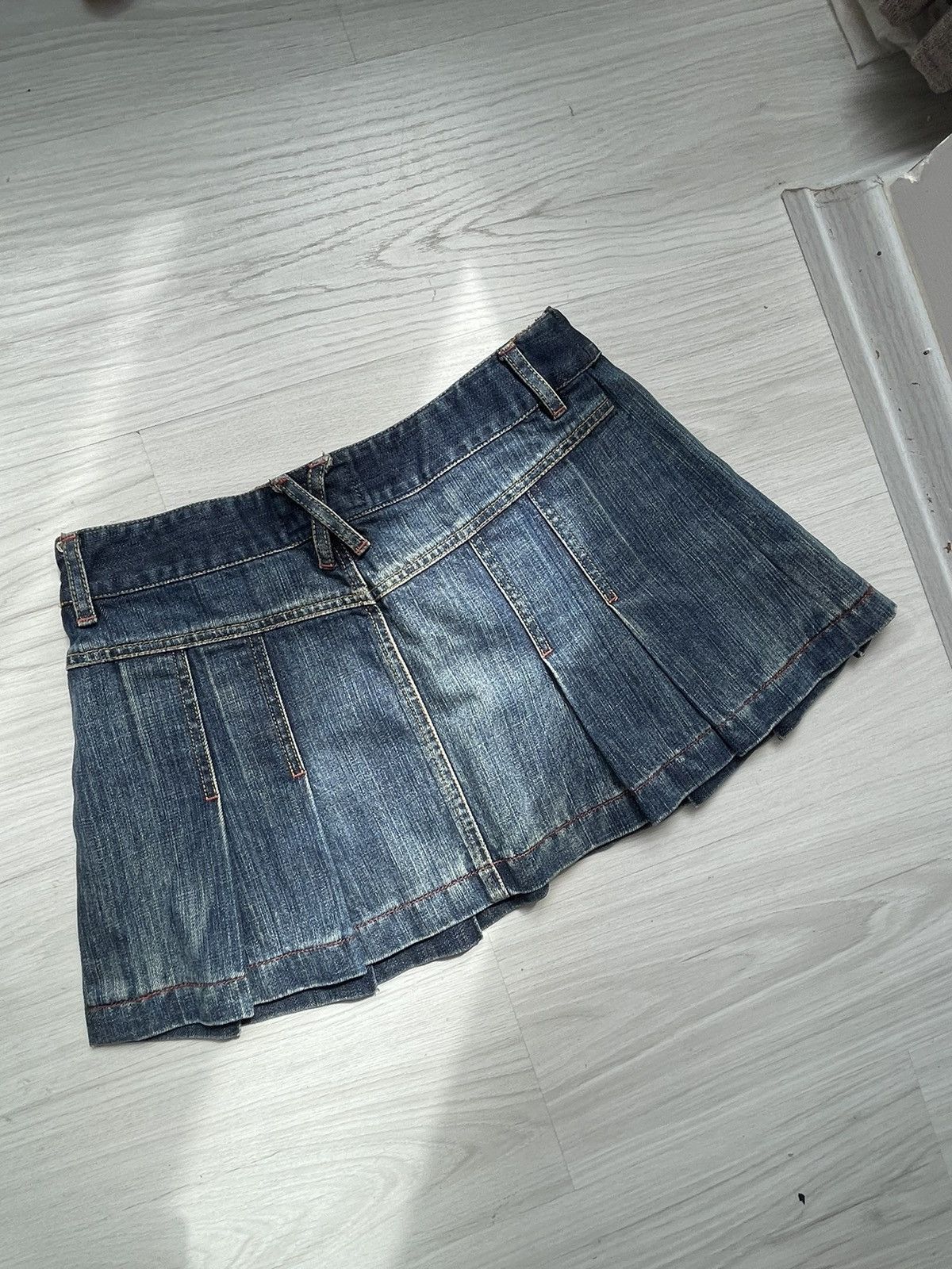 Vintage y2k denim skirt Size 26" / US 2 / IT 38 - 11 Thumbnail