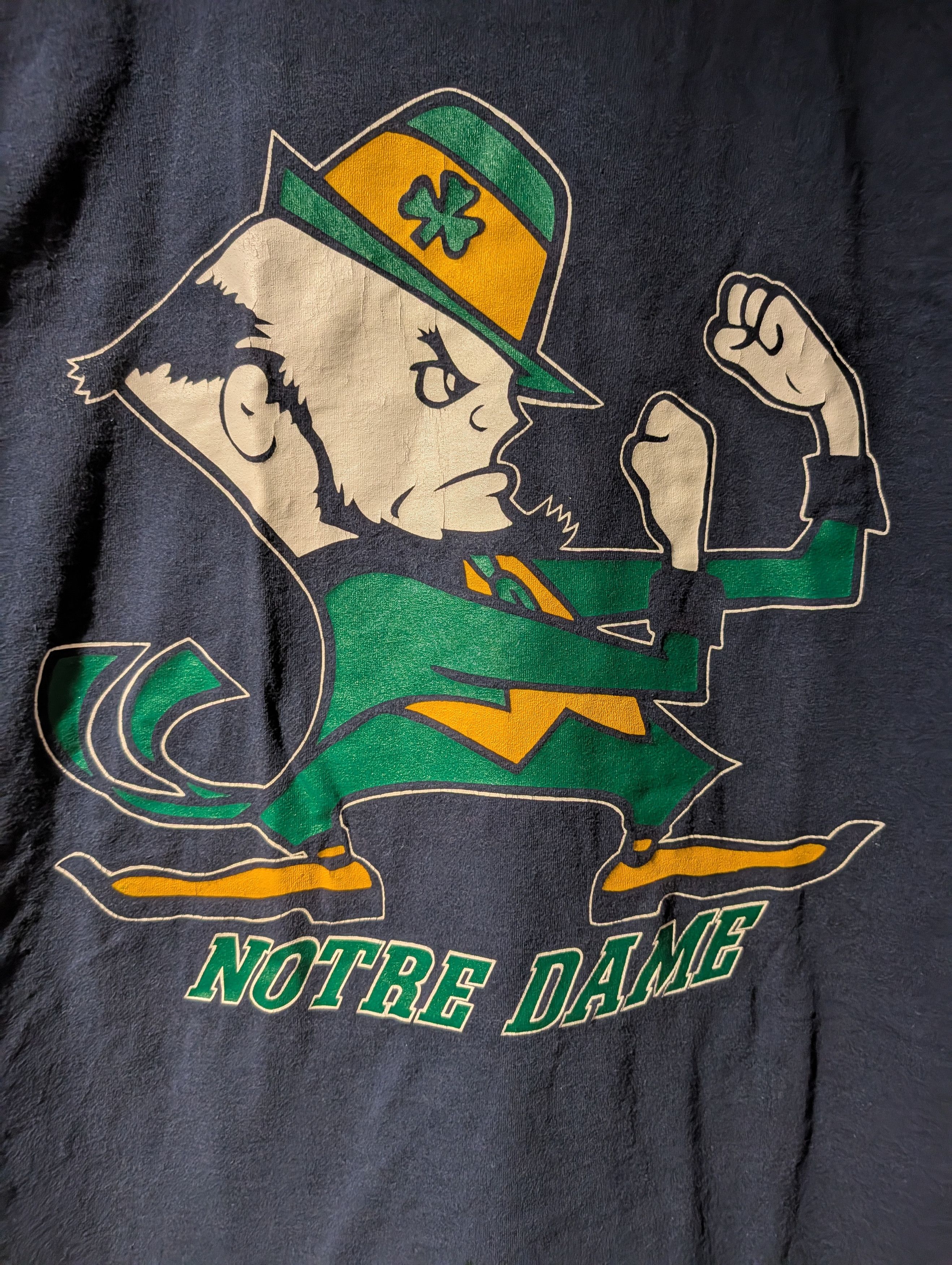 NCAA Vintage 90s Notre Dame Shirt USA Big Print Fighting Irish Size US XL / EU 56 / 4 - 2 Thumbnail