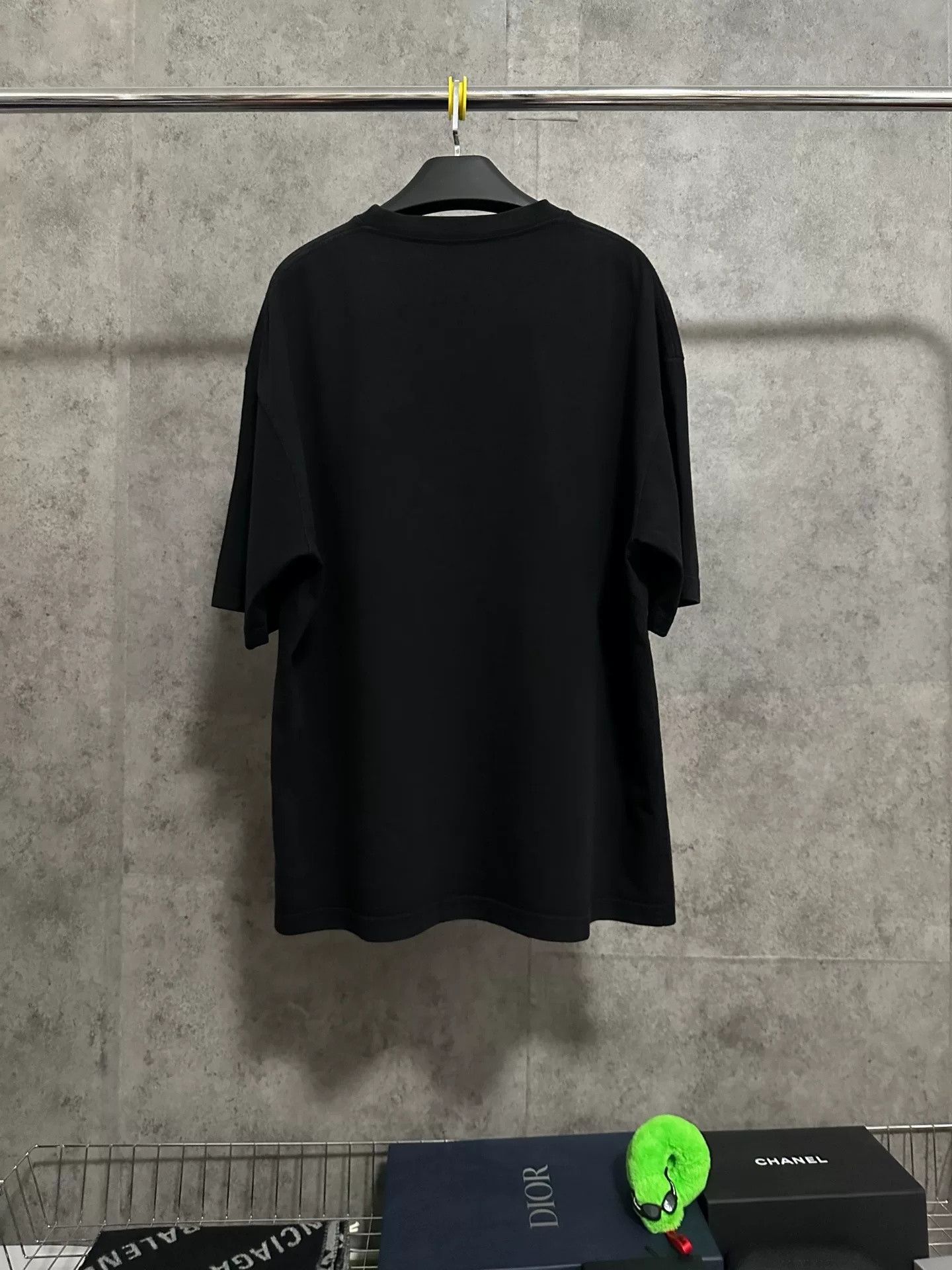 Balenciaga Balenciaga Double B Mosaic Short Sleeve T-shirt Size US XL / EU 56 / 4 - 4 Thumbnail