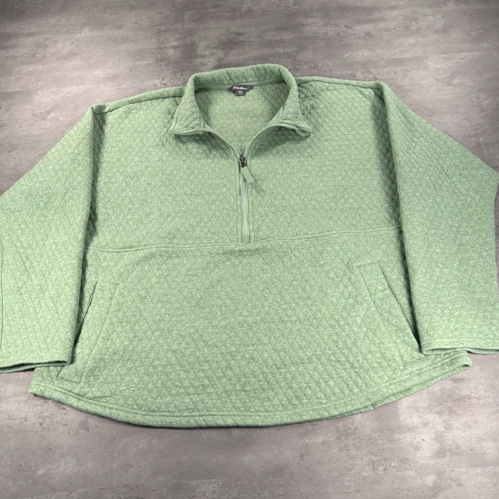 Eddie Bauer **XXL Eddie Bauer Green Women's Quilted Pullover Sweater** User: **XXL Green Eddie Bauer Women's Quilted Pullover Sweater** Size XXL / US 16-18 / IT 52-54 - 2 Thumbnail
