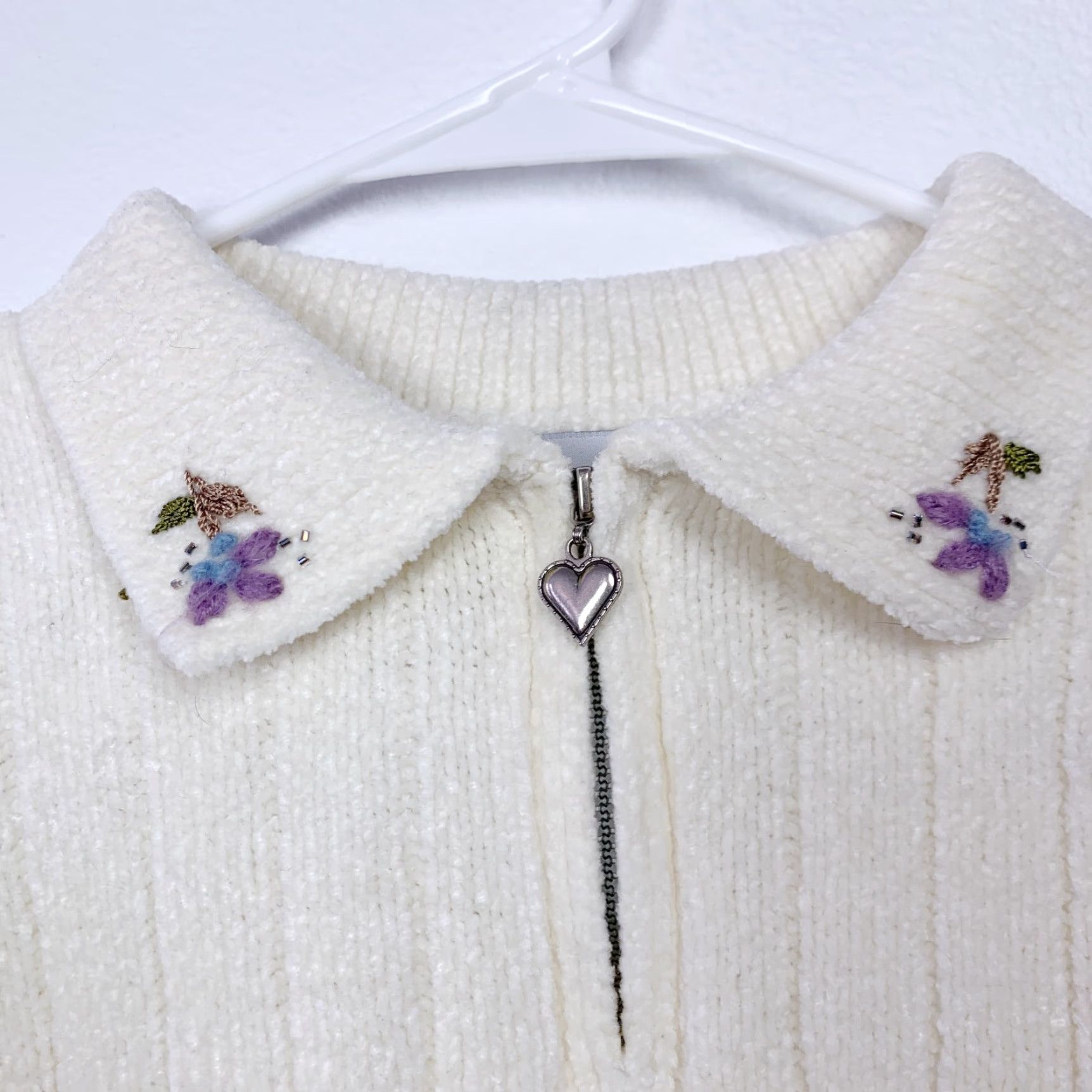 Vintage Vintage Alfred Dunner Quarter Zip Floral Pastel Chenille Sweater Womens S Size S / US 4 / IT 40 - 7 Thumbnail