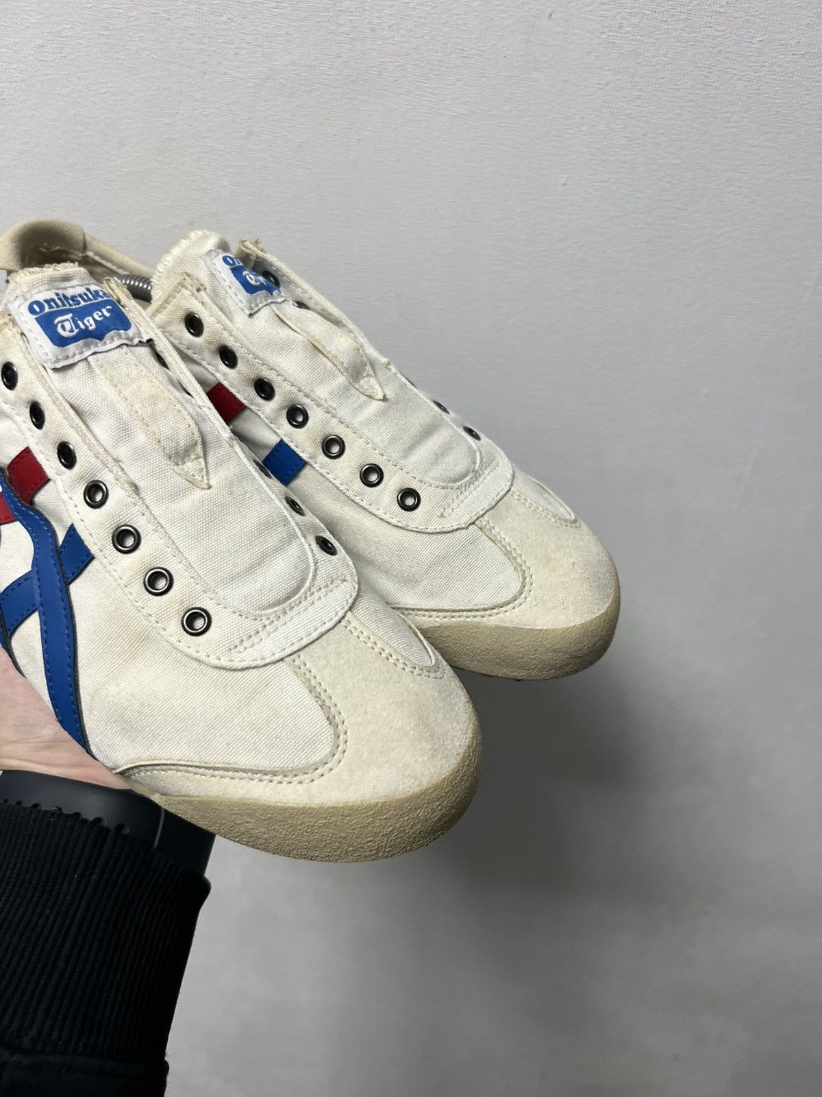 Asics Asics Tiger Onitsuka Sneakers Vintage Y2k Size US 9.5 / EU 42-43 - 3 Thumbnail