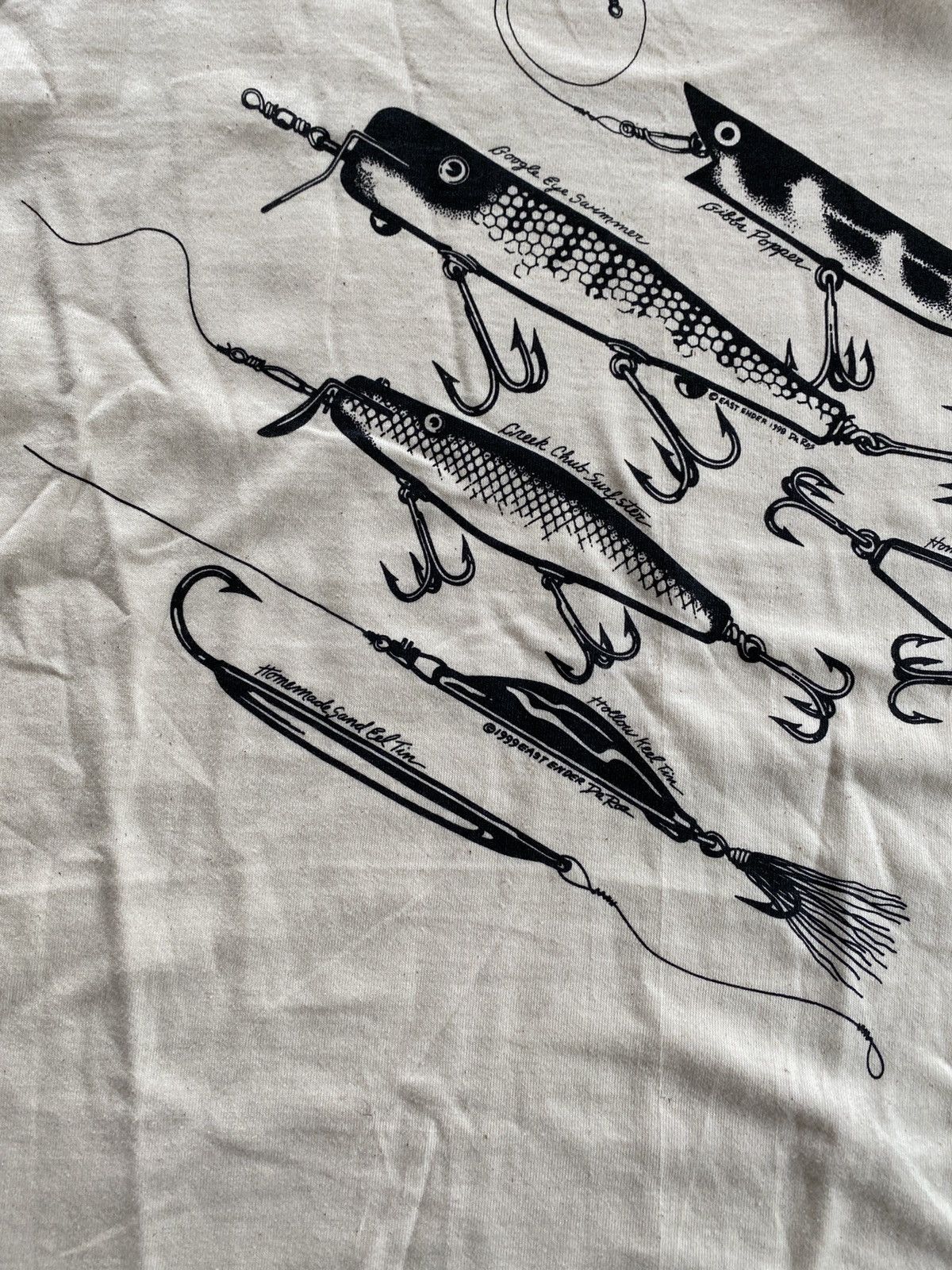 Hanes Vintage 90’s East Ender Fishing Hooks Bait Tee Shirt Size US XL / EU 56 / 4 - 5 Thumbnail