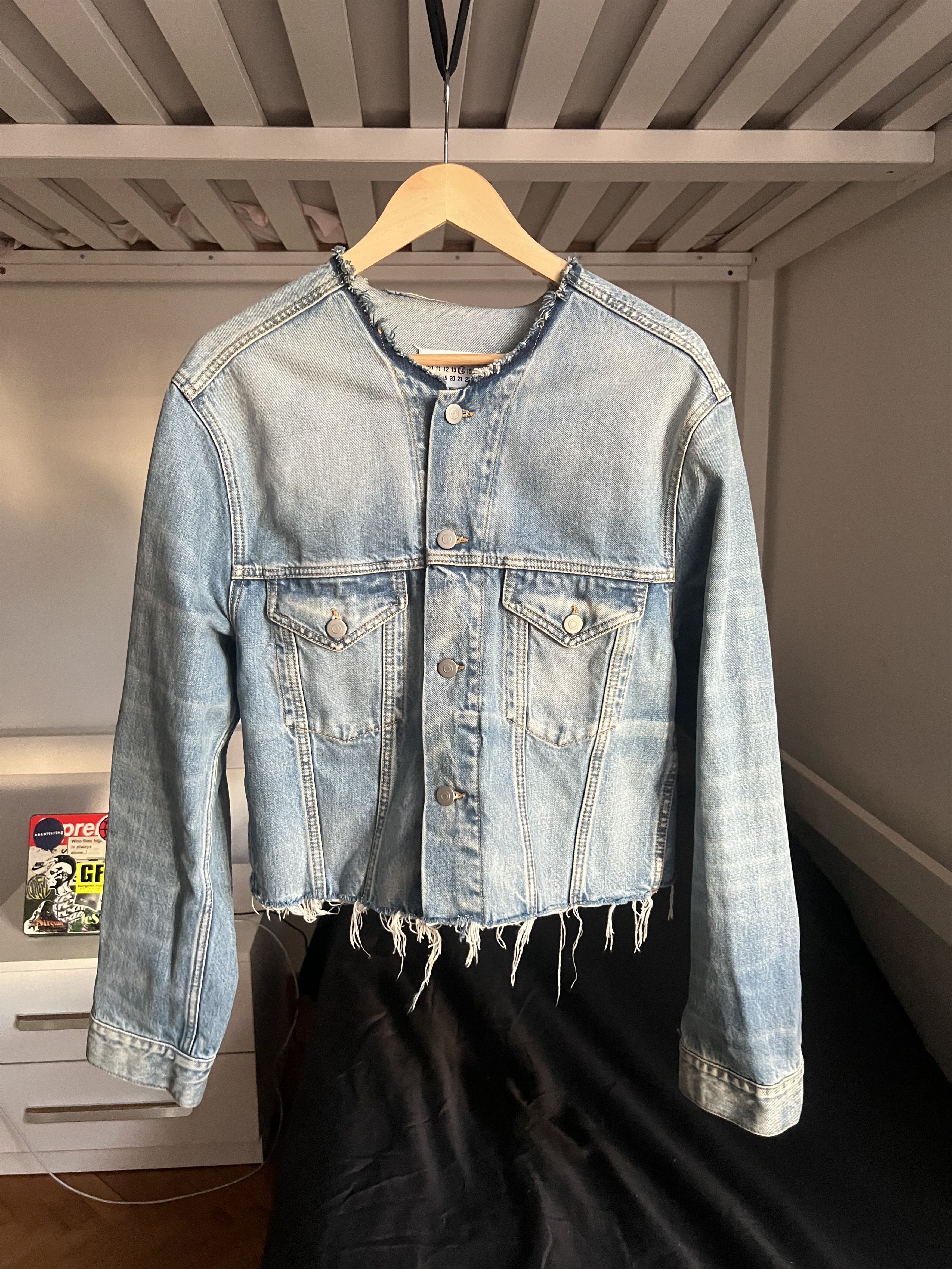 Maison Margiela Cropped Collarless Denim Jacket Size US L / EU 52-54 / 3 - 1 Thumbnail