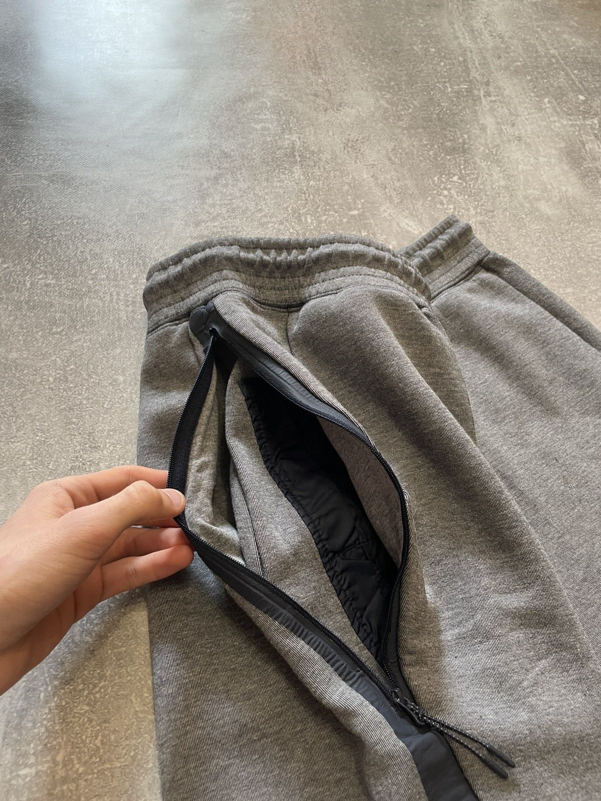 Nike Nike Tech Fleece Sweat Shorts Drill Size L Size US 34 / EU 50 - 13 Thumbnail