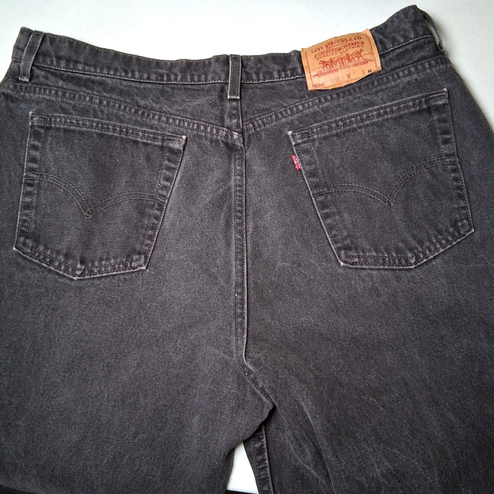 Levi's Vintage Levi's 550 Jeans Plus Size 38x29.5 Relaxed Tapered Leg Black Denim Jeans Womens Size 26" / US 2 / IT 38 - 4 Thumbnail