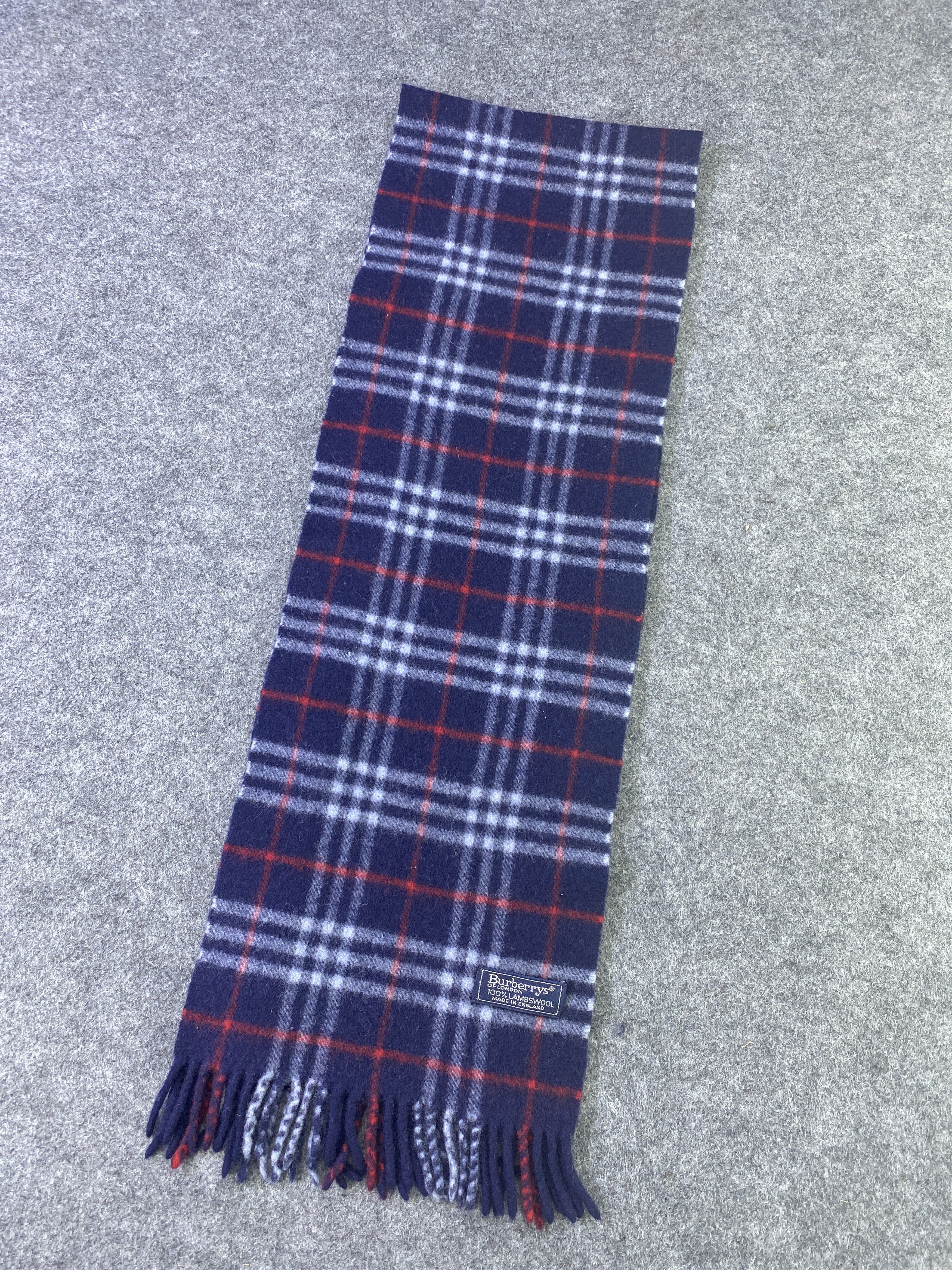 Burberry BURBERRY Scarf / Muffler / Neckwear -T797 Size ONE SIZE - 2 Thumbnail