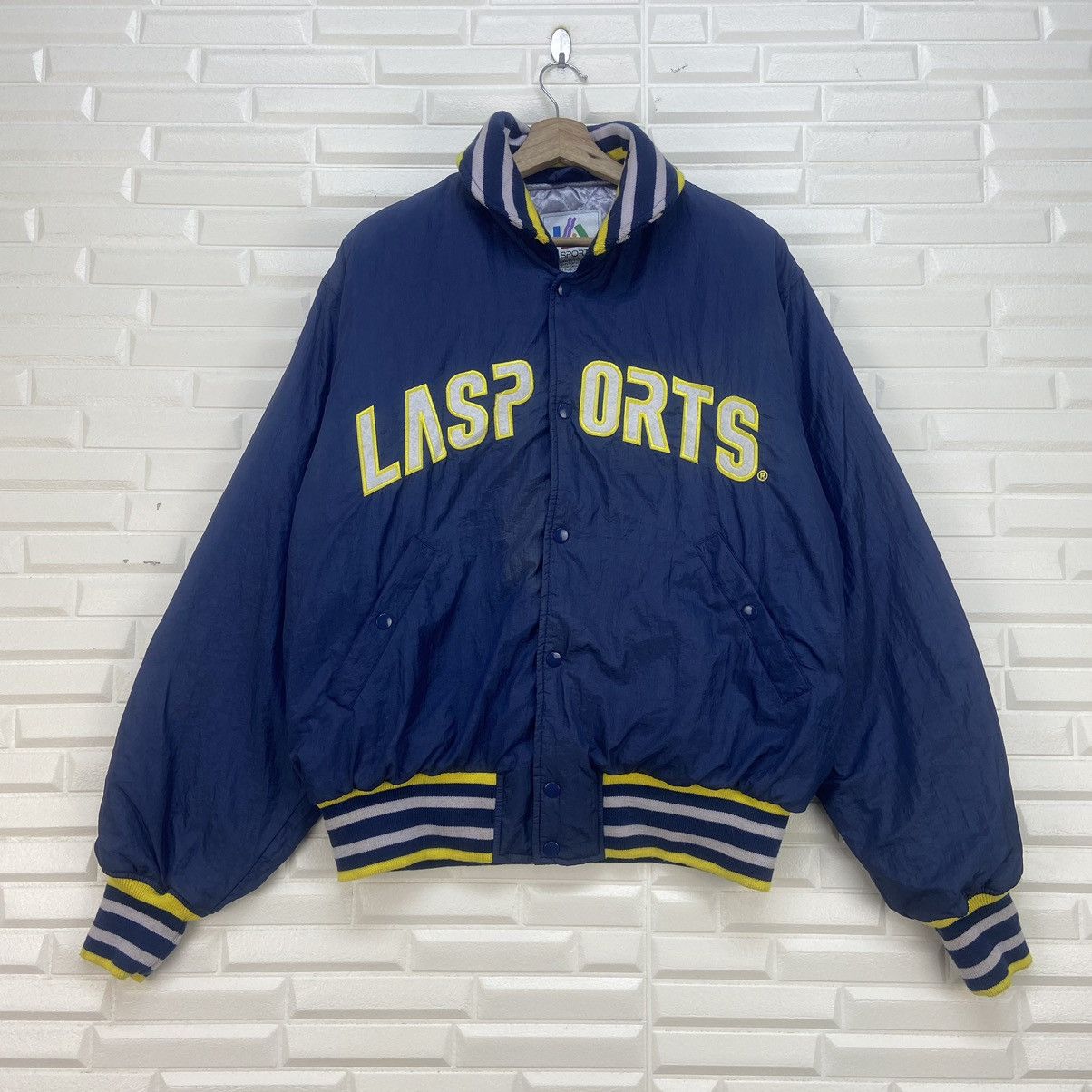Los Angeles Apparel Vtg The Los Angeles Sports Council LA Sports Nylon Varsity Size US L / EU 52-54 / 3 - 4 Thumbnail
