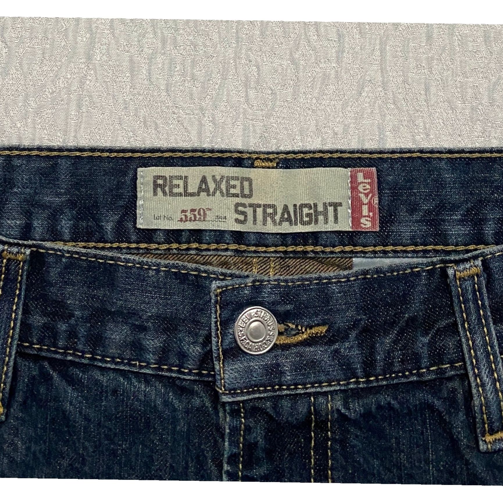 Levi's VINTAGE Levis 559 Jeans Men's 38x30 Blue Relaxed Straight Whiskers Wide Leg Faded Jeans Blue Mens Regular 38x30 Levi's 559 Straight Leg USA 500 Series Size US 38 / EU 54 - 4 Thumbnail
