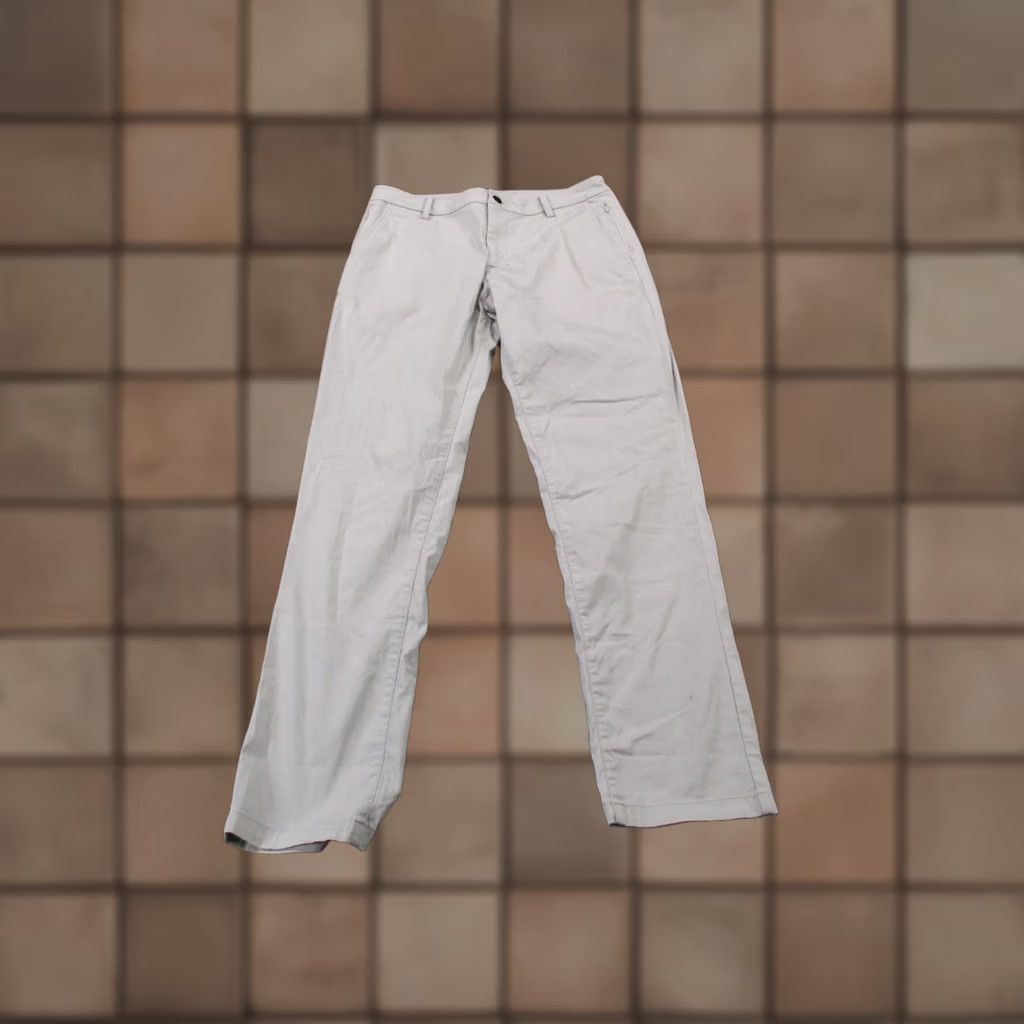 Vintage Bird Dog Pants Mens 32 X 32 Beige Chino Business Outdoor Stretch Logo Slim Straight Pocket Pants Mens Beige Bird Dog Chino Outdoor Work 32 Inseam Size US 32 / EU 48 - 1 Thumbnail