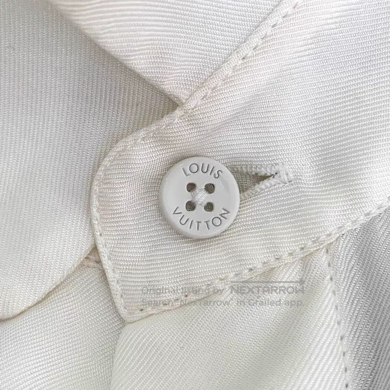 Louis Vuitton Louis Vuitton 22 logo floral-print lapel beige mulberry si Size US M / EU 48-50 / 2 - 6 Thumbnail