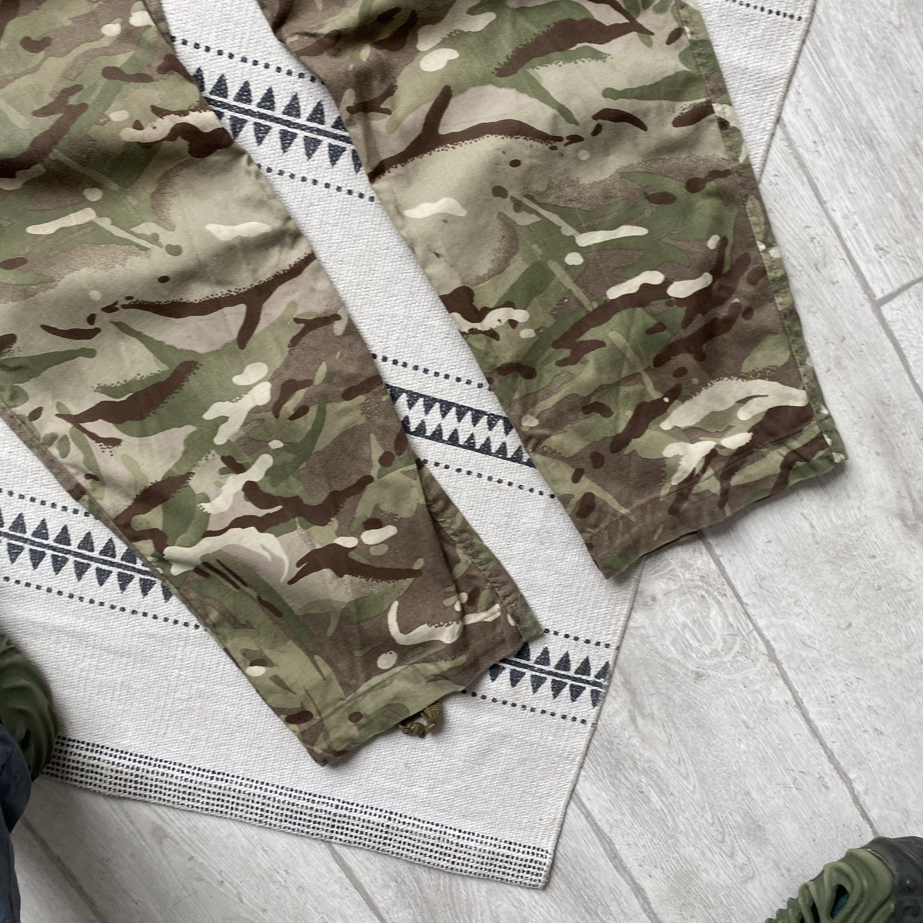 Japanese Brand Camouflage Vinage 00s cargo Combat Cargo Pants USA army Size US 34 / EU 50 - 3 Thumbnail