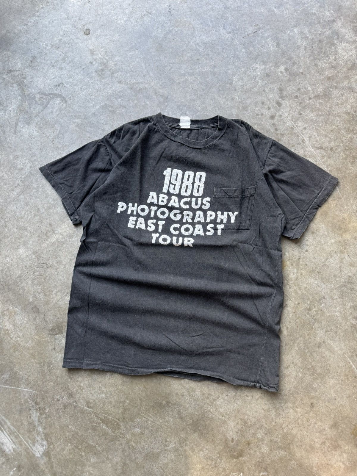 Vintage Vintage 80’s 90’s Photography Faded Graphic Art Tee Size US L / EU 52-54 / 3 - 2 Thumbnail