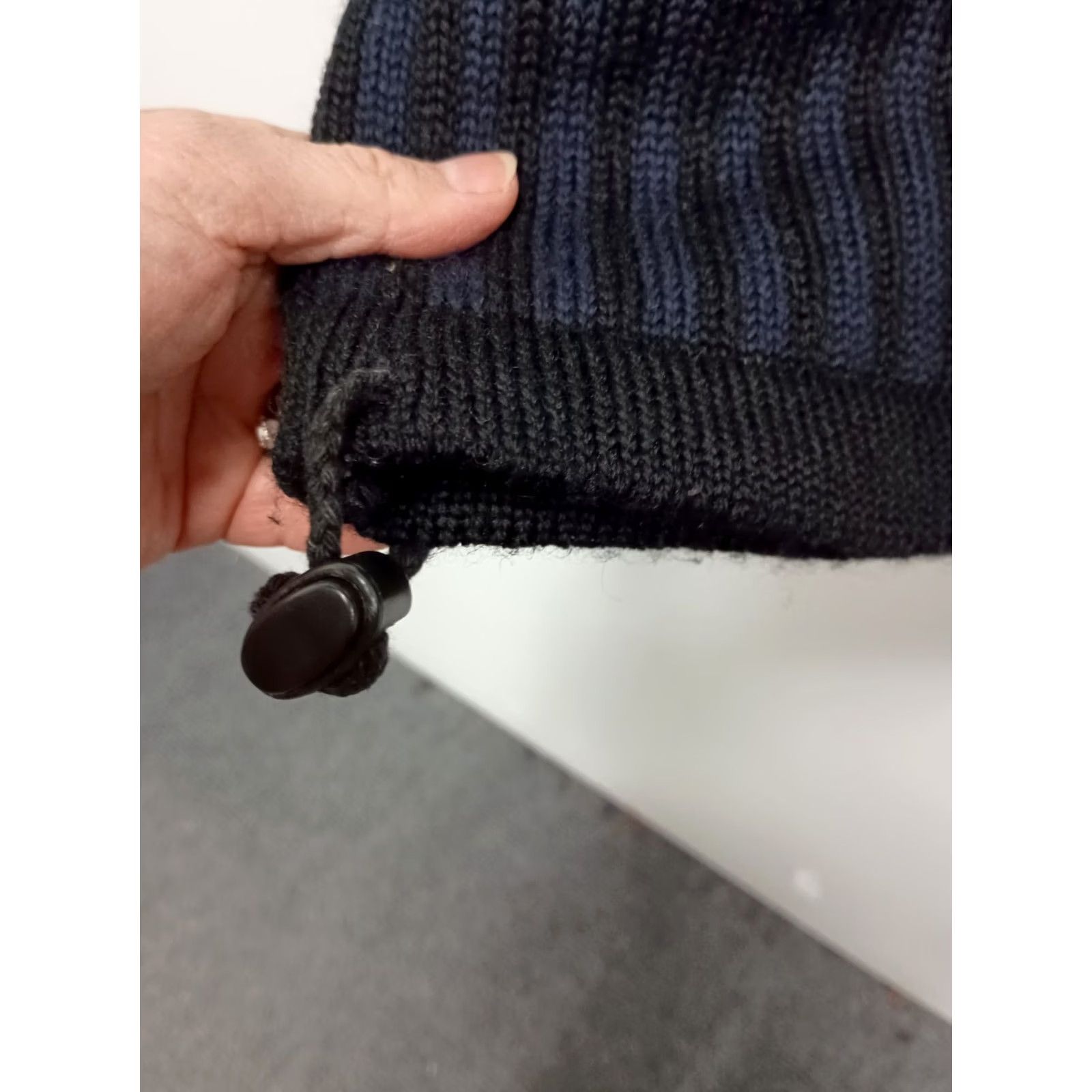 Vintage Vintage Christiania Norwegian Sweater Mens Large Black Gray Wool Fair Isle Nordic Pullover Size US L / EU 52-54 / 3 - 4 Thumbnail