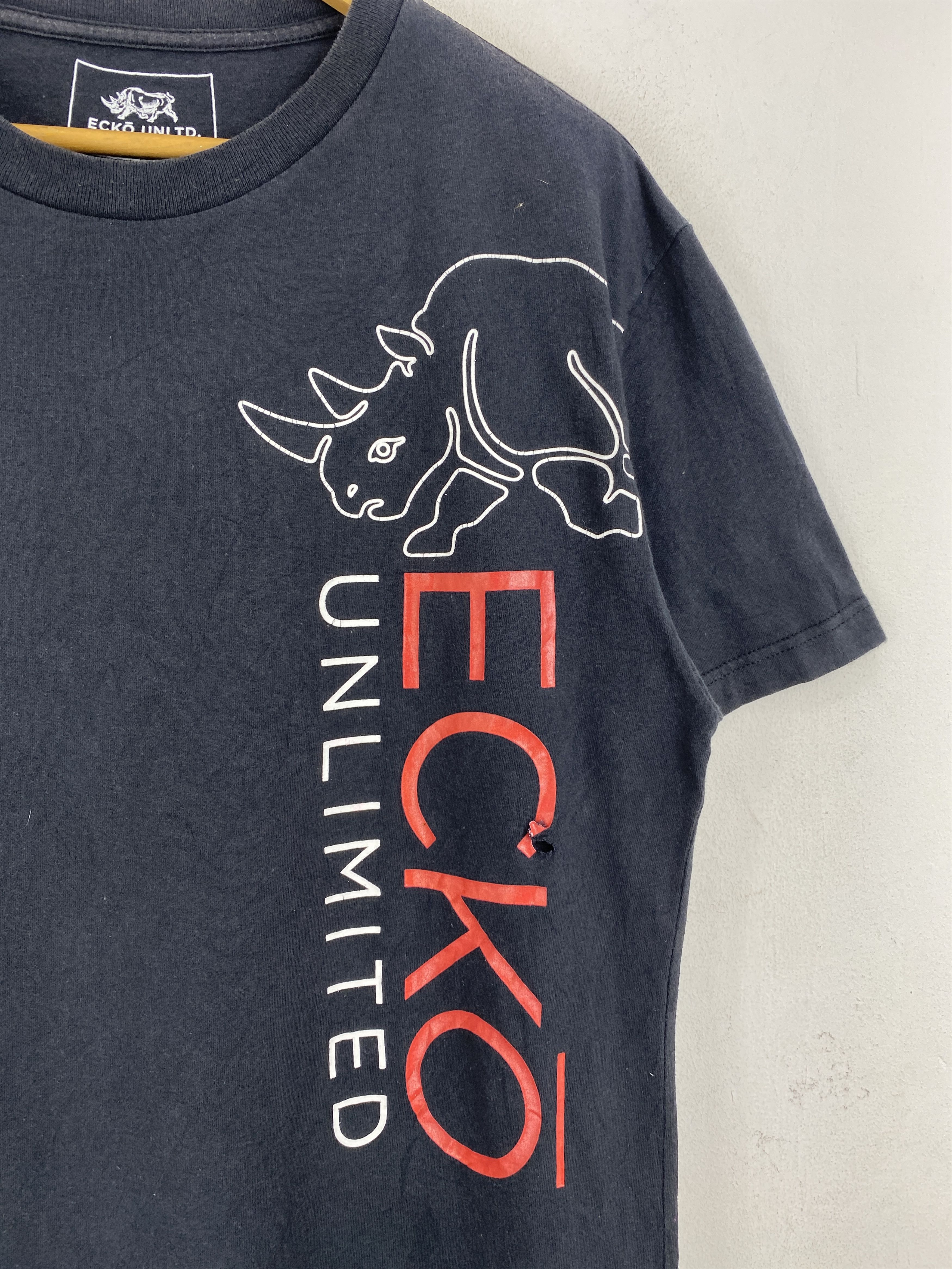 Ecko Unltd. × Vintage Vintage Ecko Unlimited Spellout Distressed Tee TA0686 Size US L / EU 52-54 / 3 - 8 Thumbnail