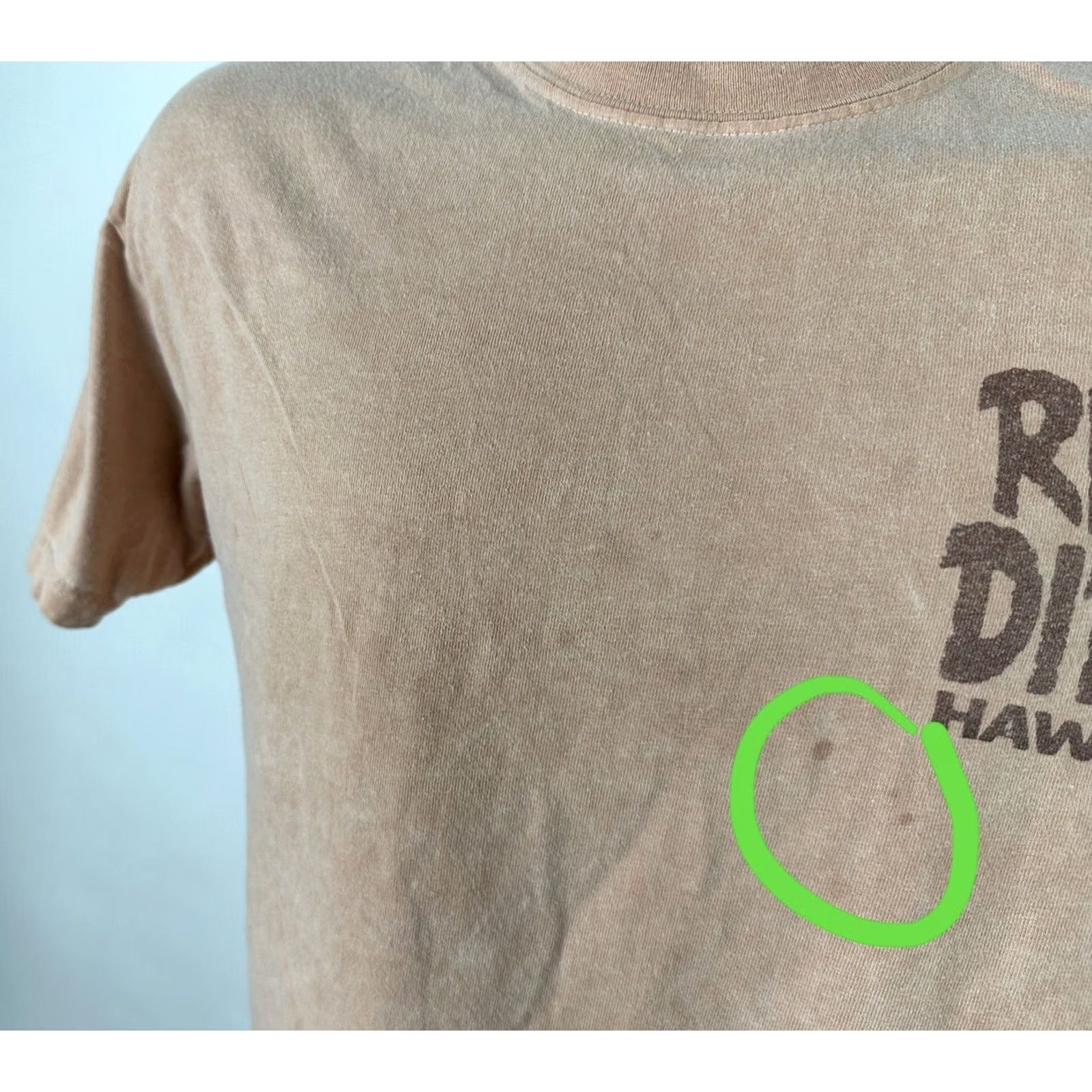 Hanes Hawaiian Red Dirt Shirt Medium Vintage Unisex Adults M Orange 90s Hanes T-Shirt Double-Sided Graphic Print Crew Neck Short Sleeve Mens Womens Size US M / EU 48-50 / 2 - 5 Thumbnail