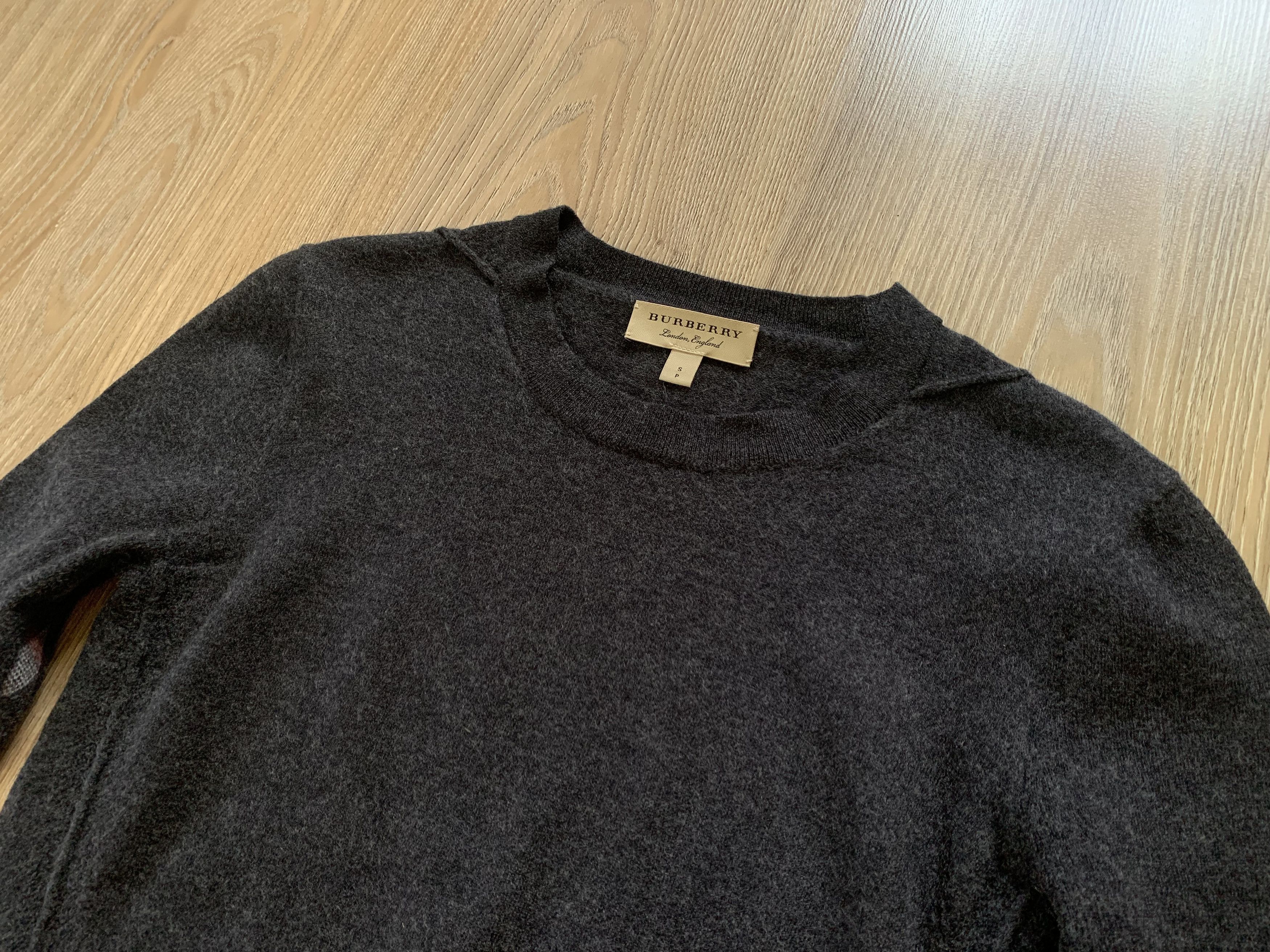 Burberry × Vintage Burberry Vintage Merino Wool Womens Sweater Size S / US 4 / IT 40 - 4 Thumbnail