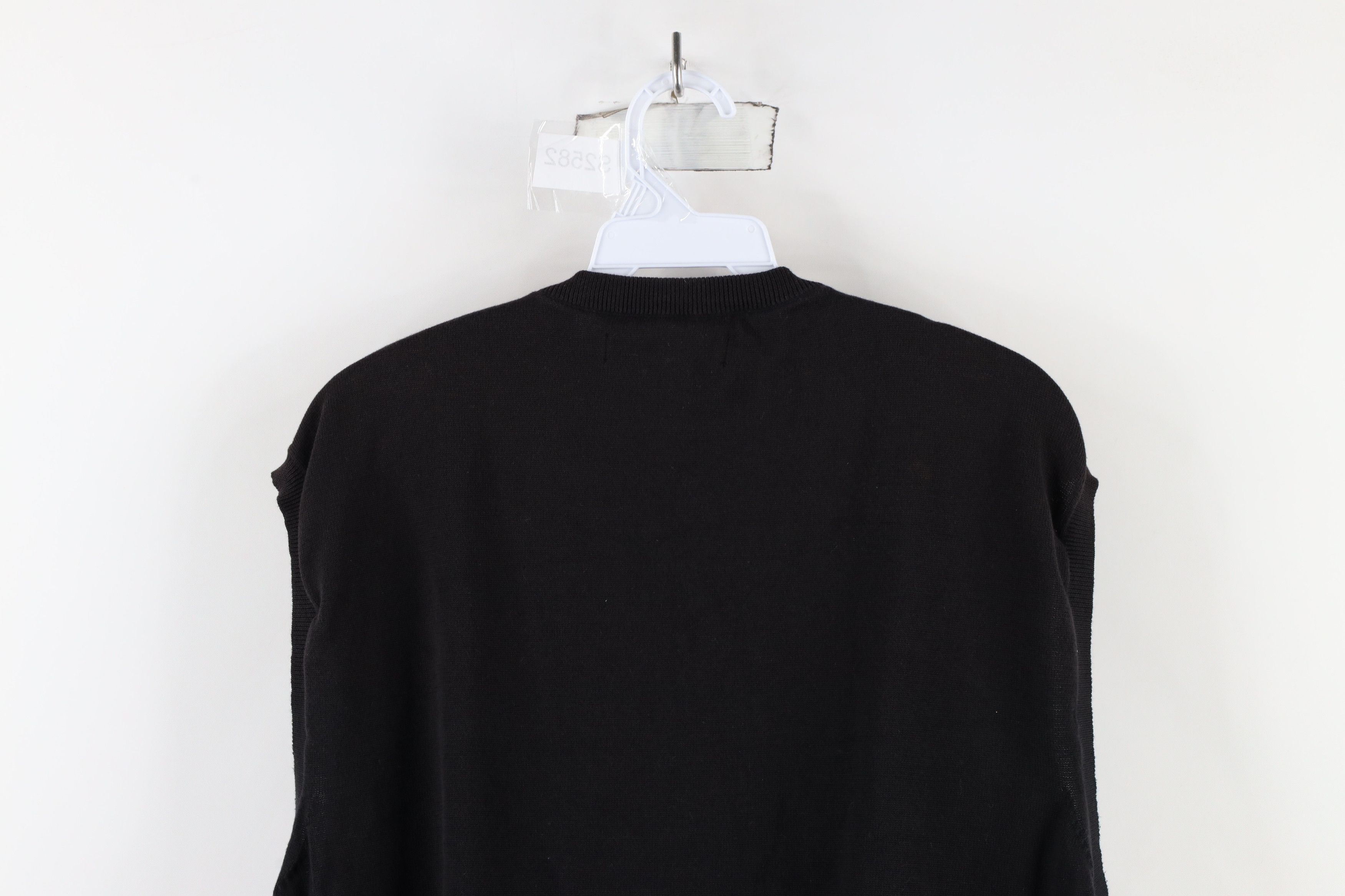 Vintage Vintage 90s Spell Out The Golf Club Knit Sweater Vest Black Size US XL / EU 56 / 4 - 8 Thumbnail