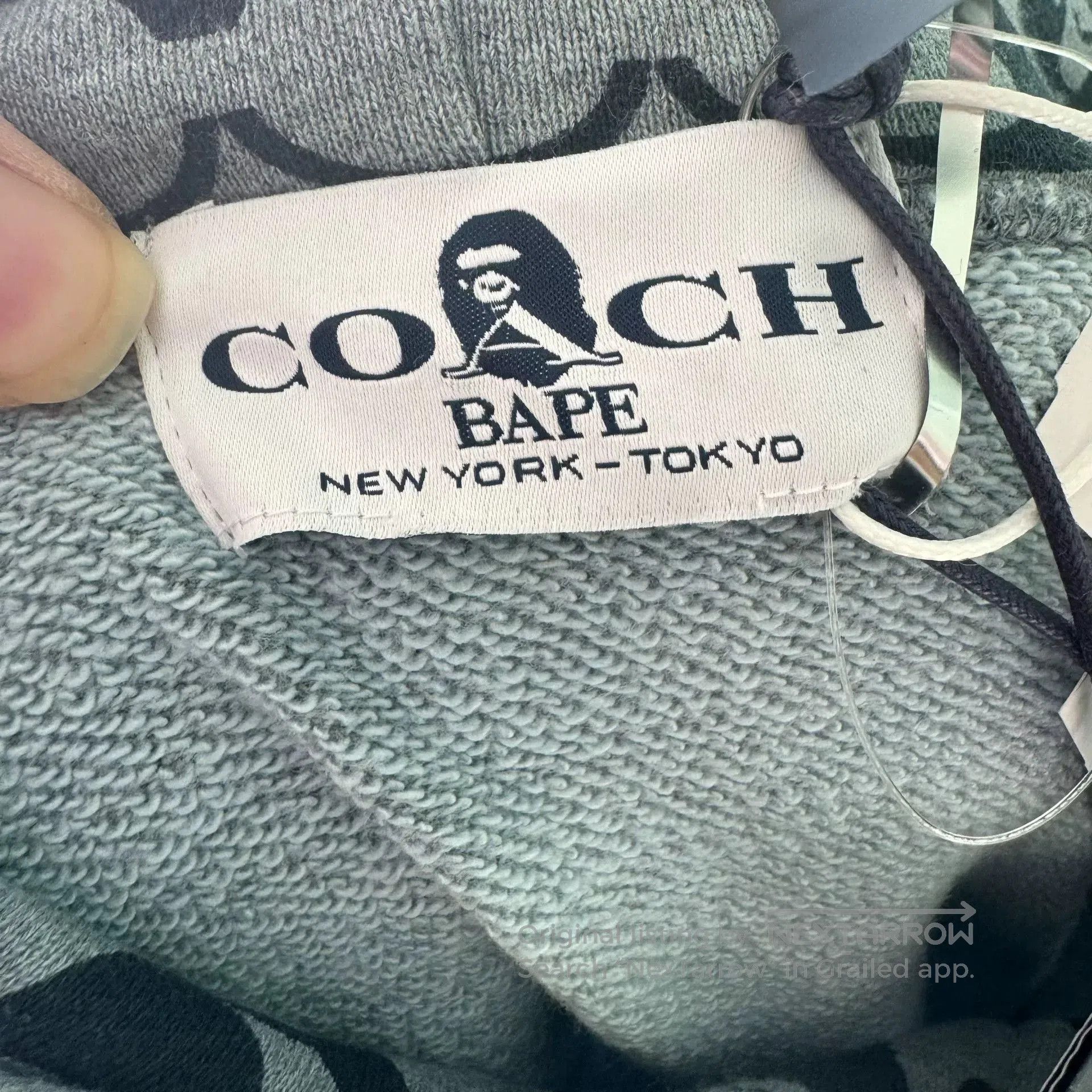 Japanese Brand COACH X BAPE All-Over Logo Hoodie Men. Size US M / EU 48-50 / 2 - 3 Thumbnail