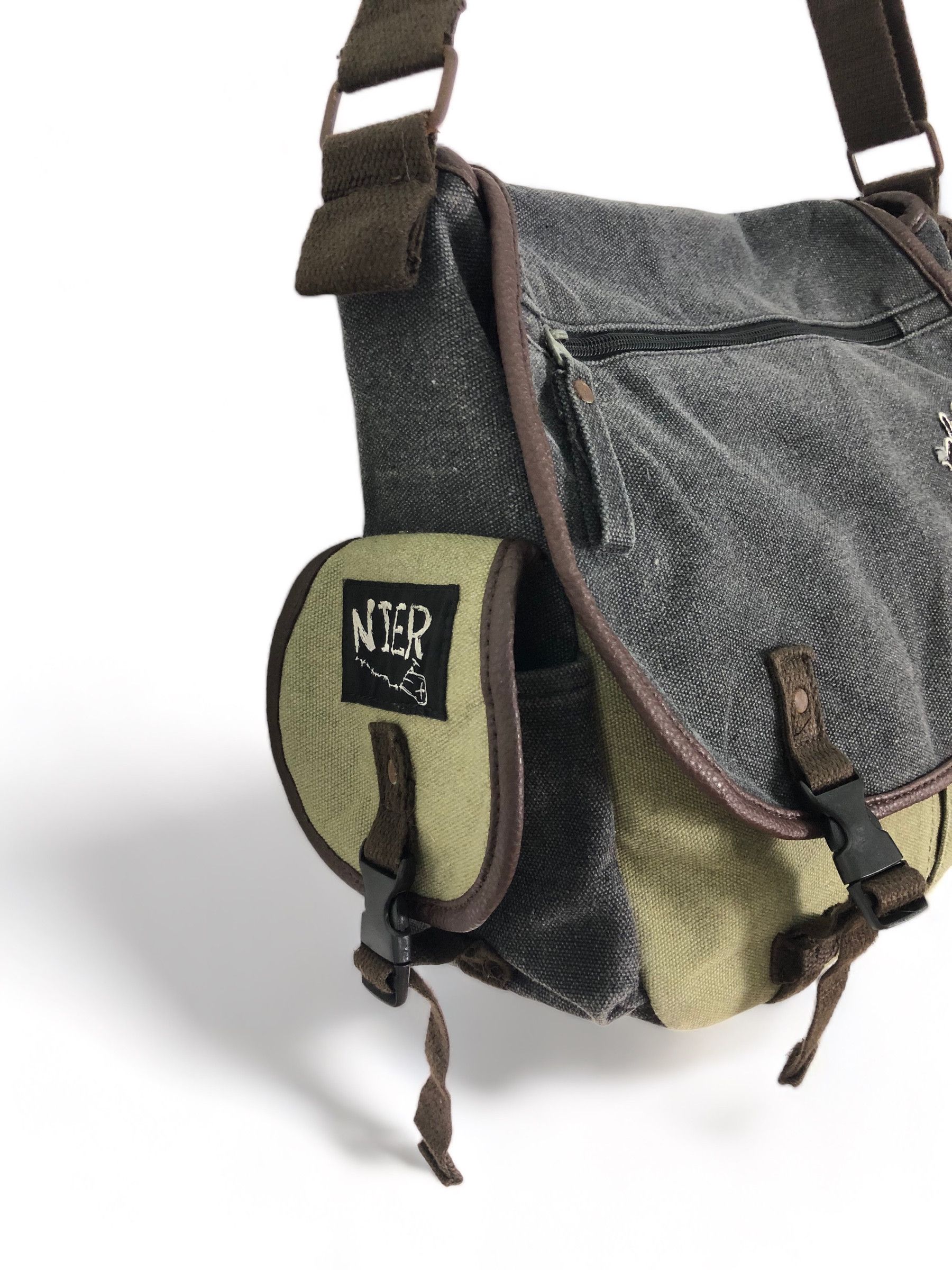 Anime NIER AUTOMATA MESSENGER BAG Size ONE SIZE - 4 Thumbnail