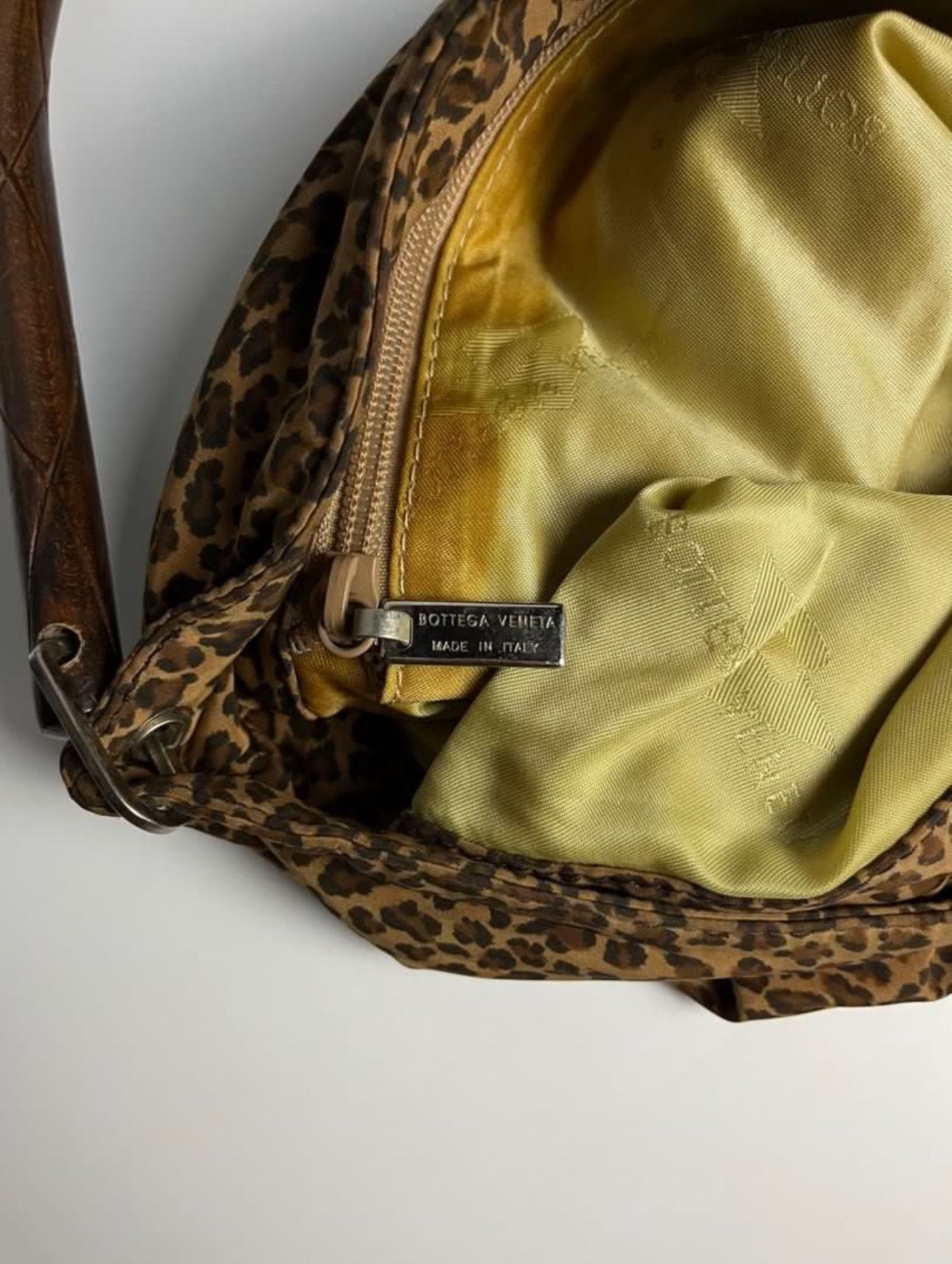 Bottega Veneta Vintage Bottega Veneta Leopard Hobo Bag with Wooden Handle Size ONE SIZE - 7 Thumbnail