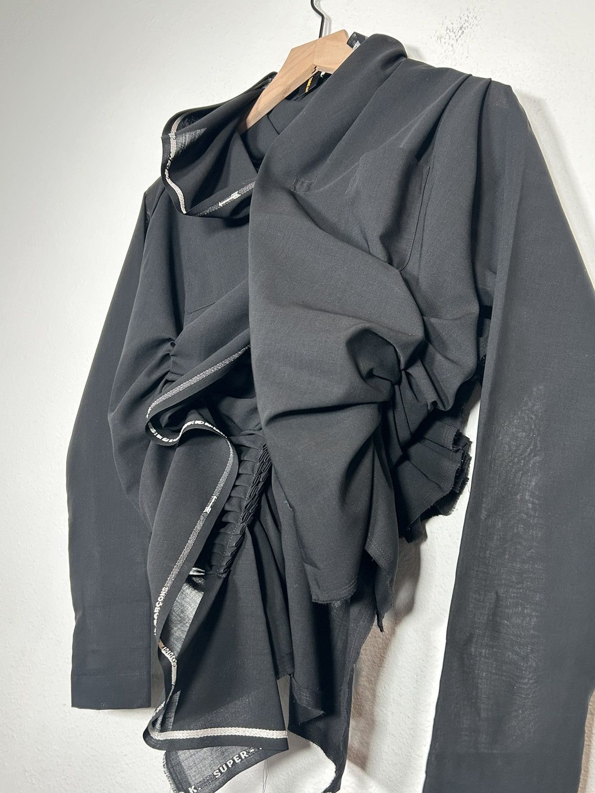 Comme des Garcons SS2006 Selvedge Drape Wool Pleated shirt Size US S / EU 44-46 / 1 - 2 Thumbnail