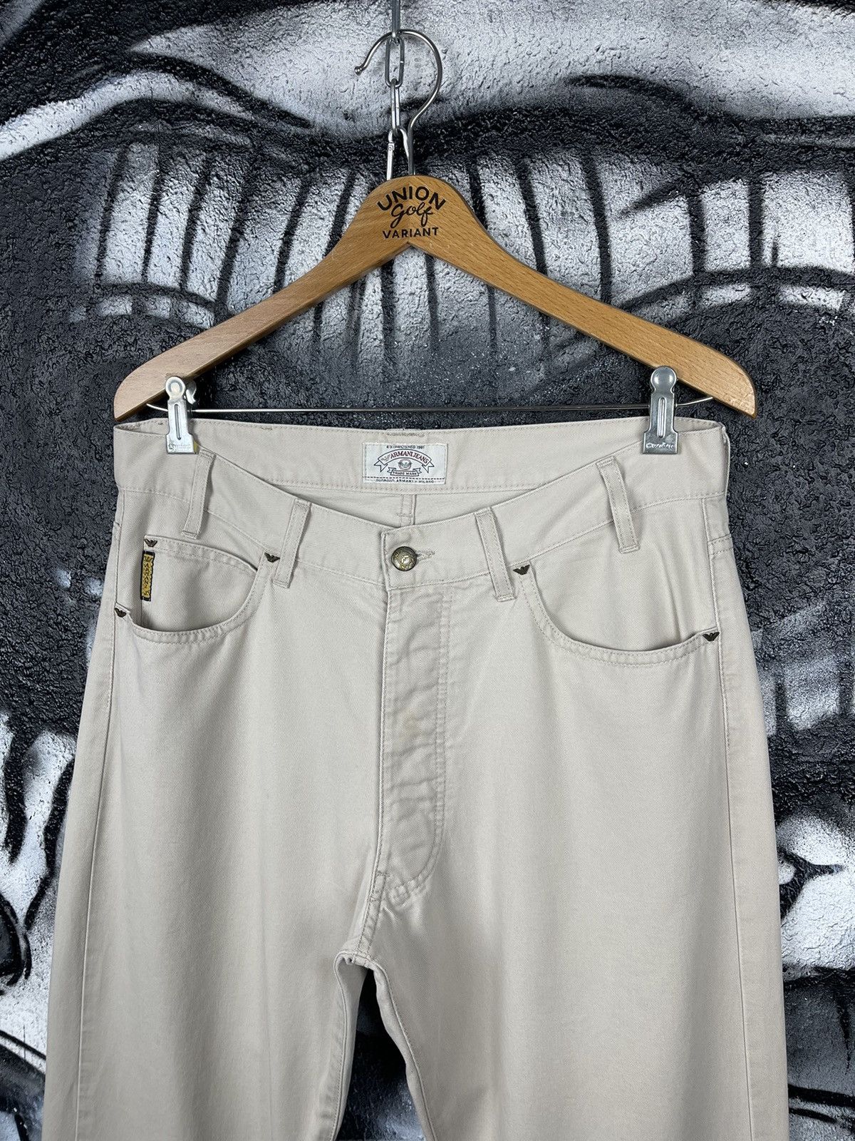Armani Armani Jeans Vintage 90s Italian Beige Cotton Jeans Size 33 Size US 33 - 3 Thumbnail