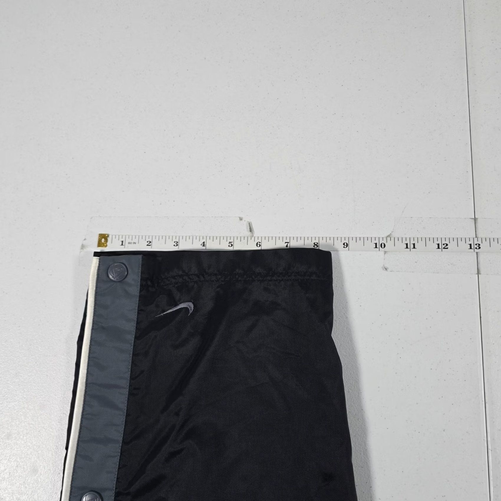 Nike Item Specifications: Brand: Nike Size US 31 - 6 Thumbnail