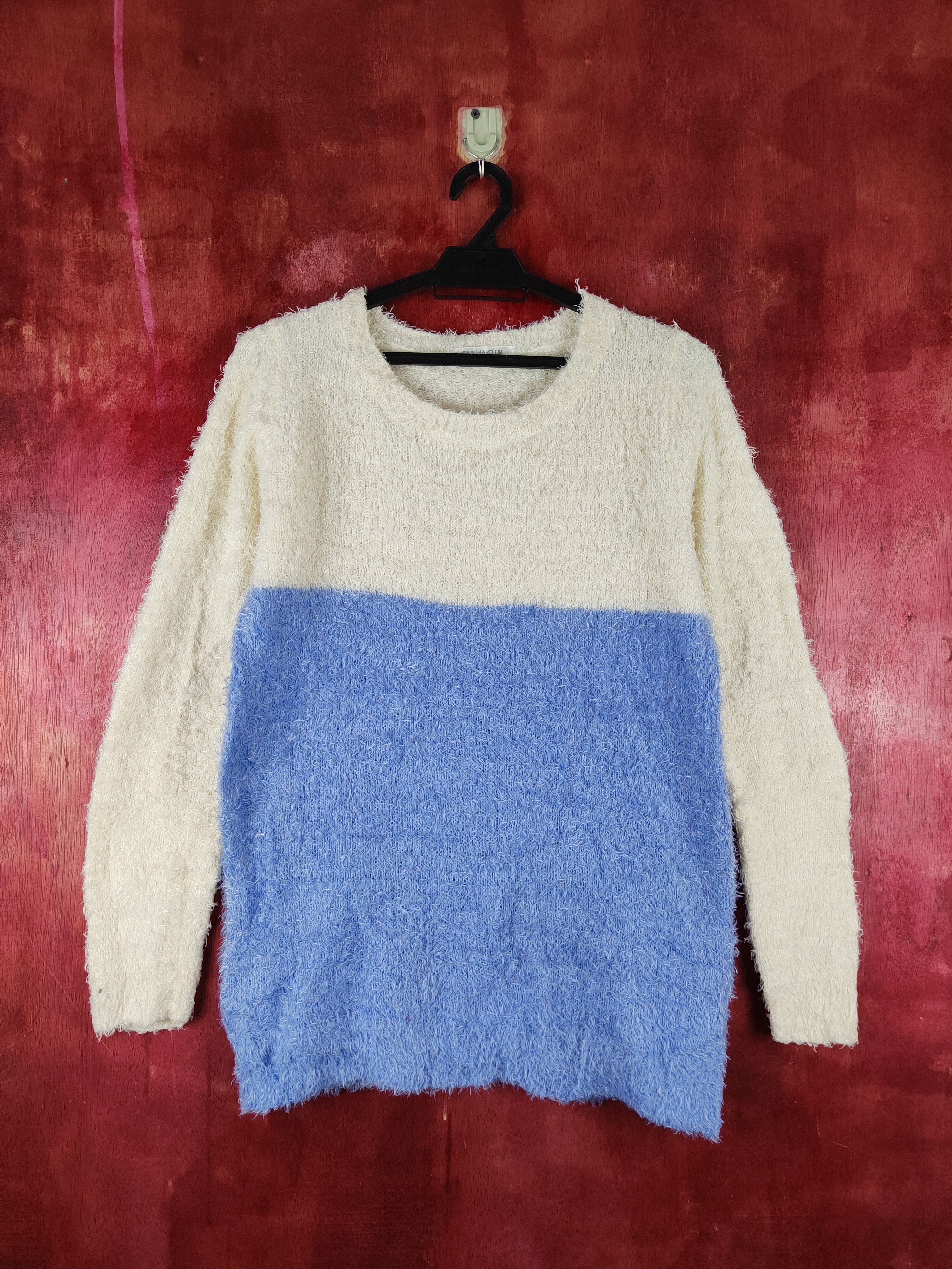 Japanese Brand × Vintage Vintage Cinema Club Cream Blue Fur Mohair Knitwear Size M / US 6-8 / IT 42-44 - 1 Thumbnail