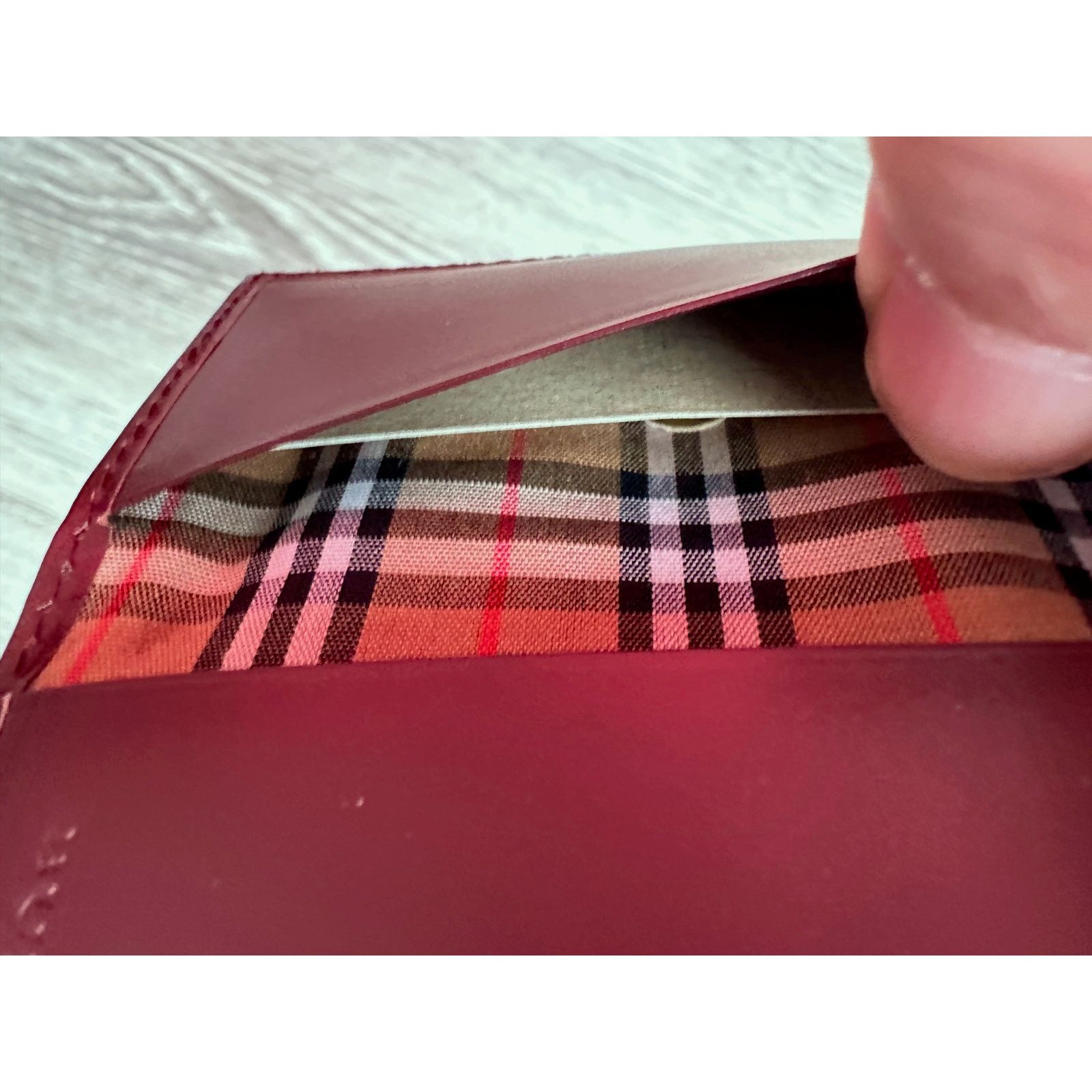 Burberry Burberry Burgundy Leather Key Holder with Nova Check Accent Size ONE SIZE - 11 Thumbnail