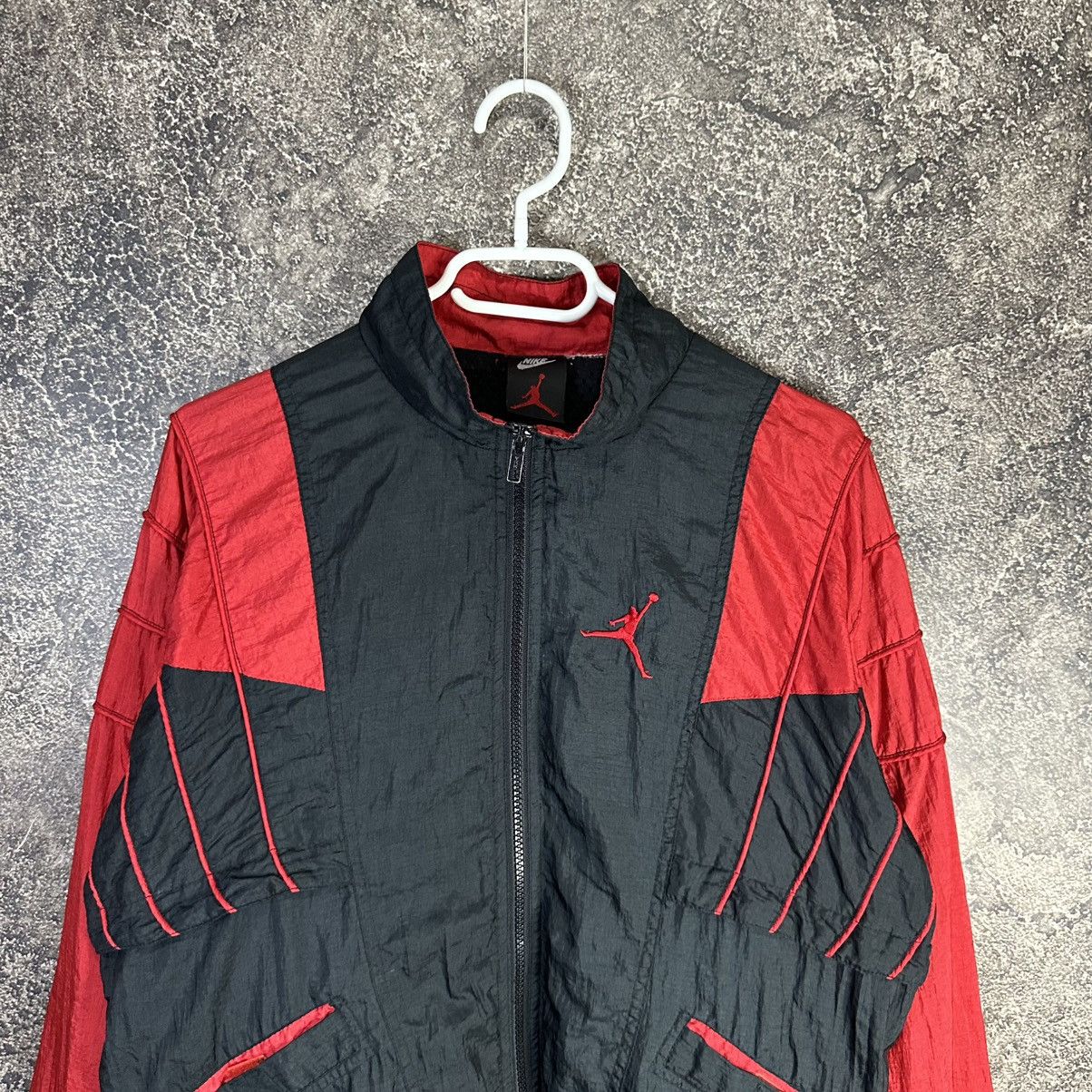 Nike Vintage Very Rare Nike x Jordan Track Jacket Size M / US 6-8 / IT 42-44 - 2 Thumbnail