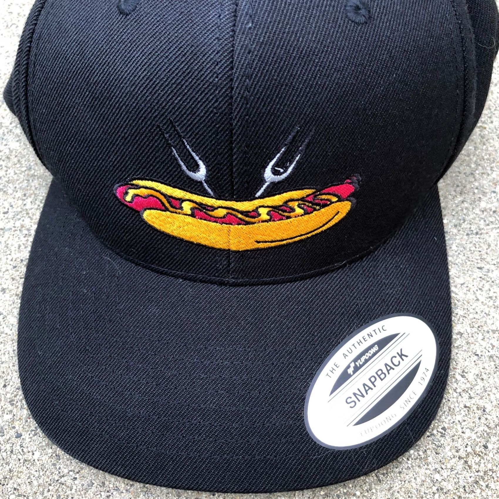 Vintage YUPOONG Hot Dog BBQ Snapback Hat Men's One Size Summer Cap Wool Blend Black Size ONE SIZE - 2 Thumbnail