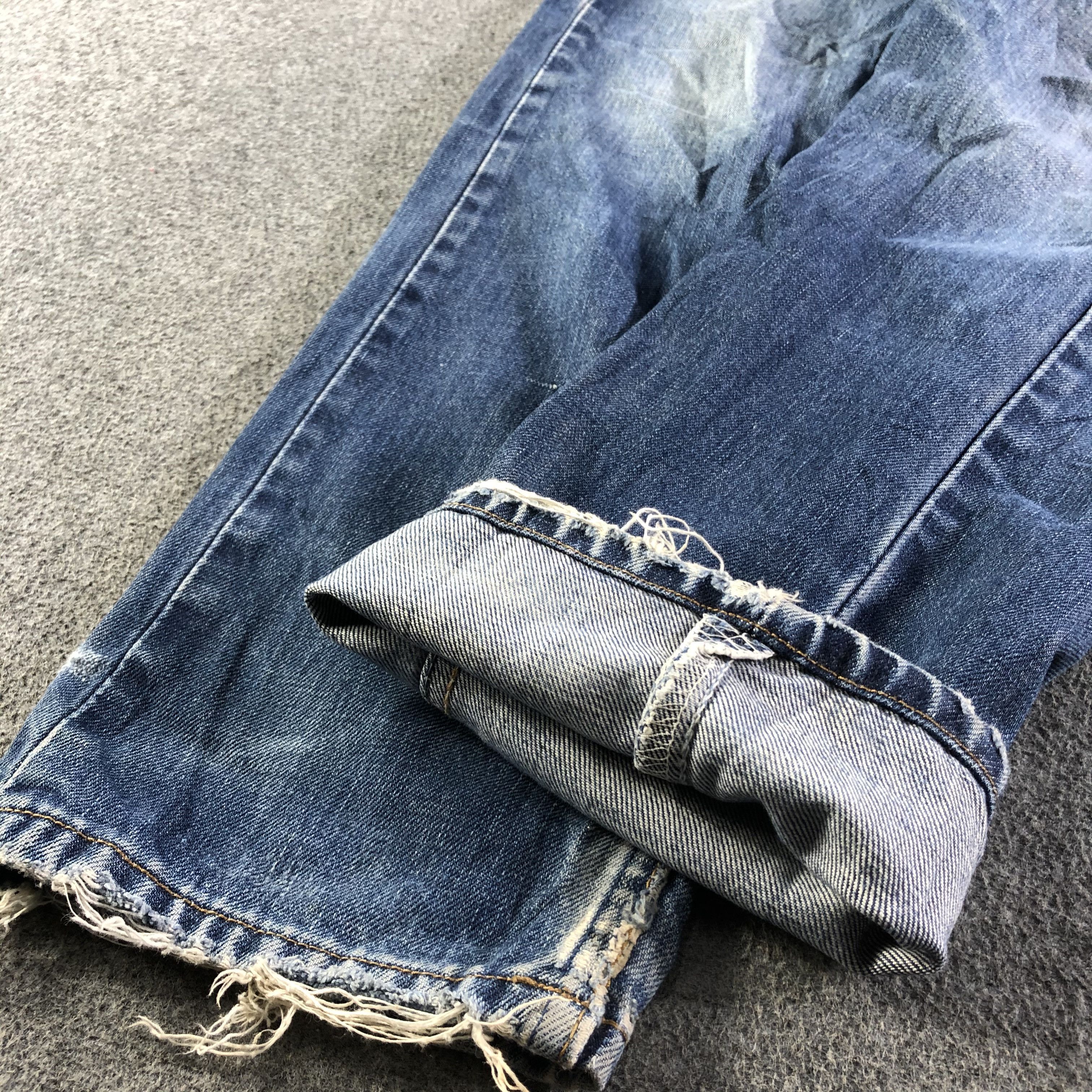 Levi's Vintage Blue Wash Levis 505 Jeans-J4605 Size US 27 - 7 Thumbnail