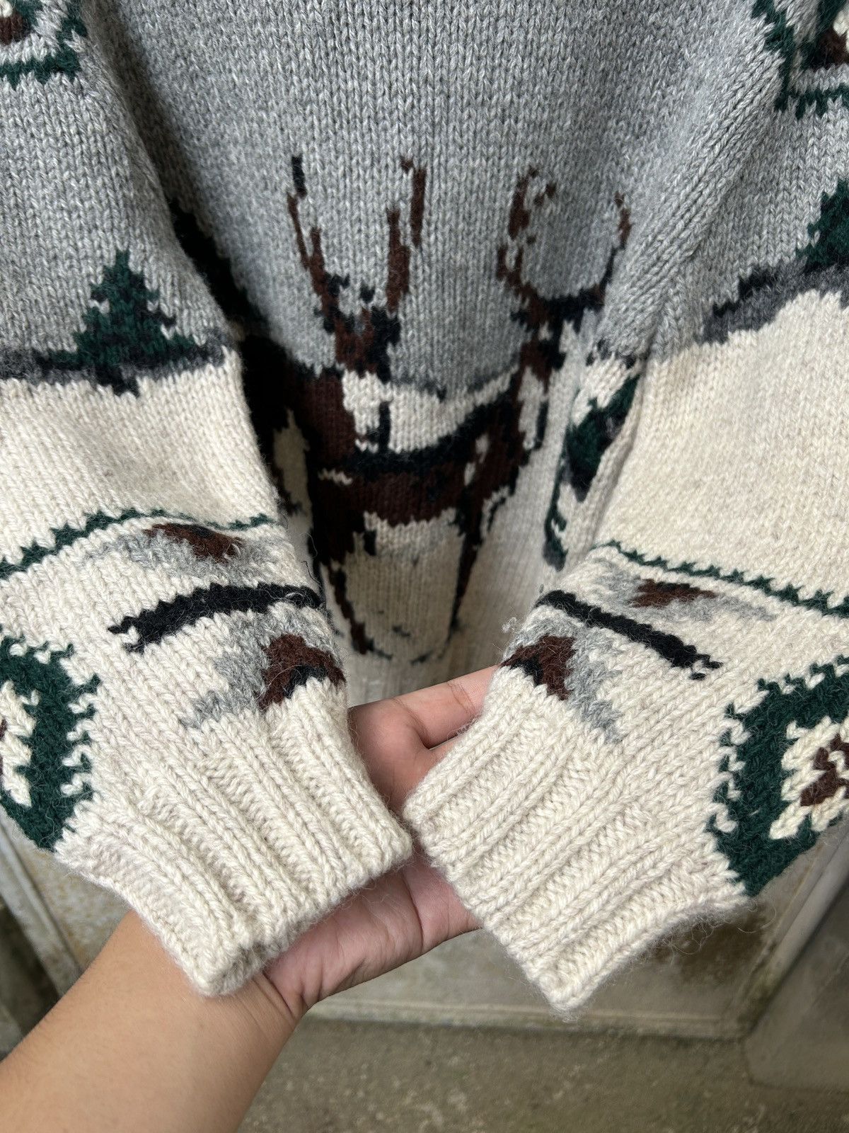Polo Ralph Lauren Vintage90s Polo Ralph Lauren KnitSweater Deer in a Landscape Size US S / EU 44-46 / 1 - 4 Thumbnail