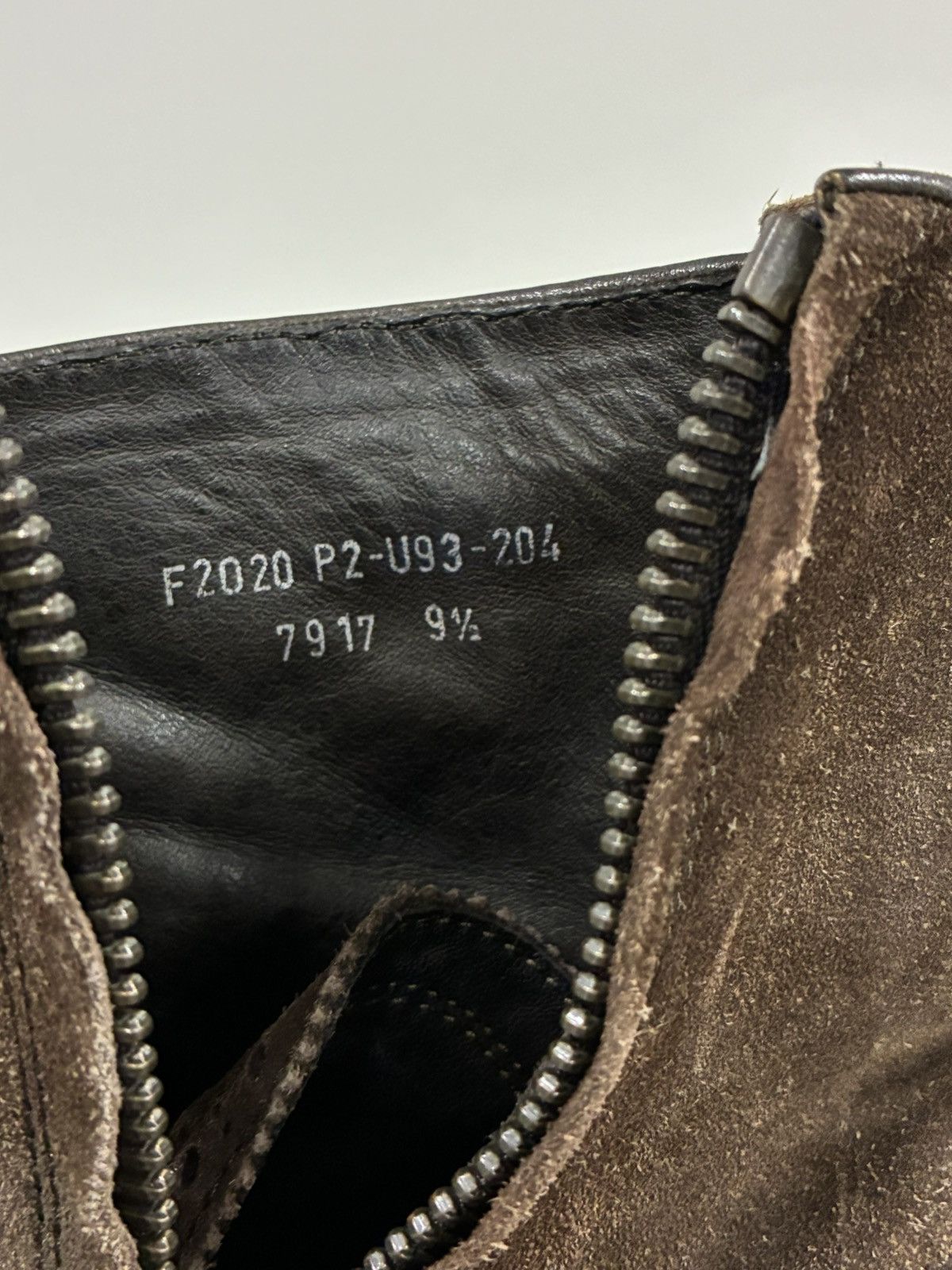 John Varvatos Brown Suede Zip boot 9.5 Size US 9.5 / EU 42-43 - 11 Thumbnail