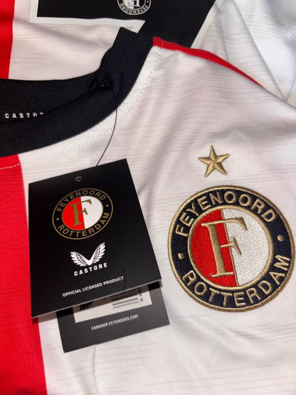 Castore 24/25 Gimenez Feyenoord Home Kit Size US L / EU 52-54 / 3 - 4 Thumbnail