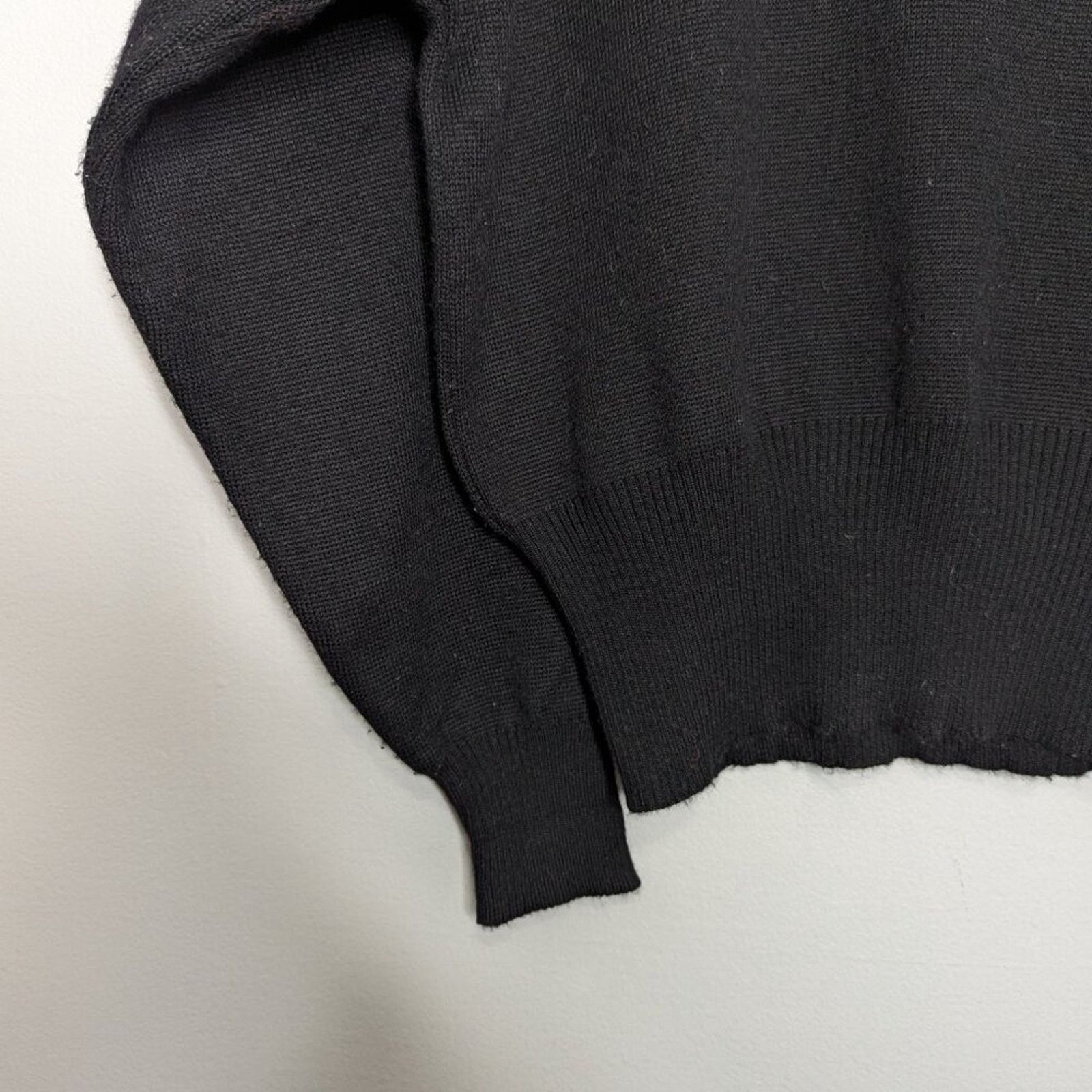 Vintage Vintage Meister Black Turtleneck Sweater Rhinestone Heart Size M / US 6-8 / IT 42-44 - 8 Thumbnail