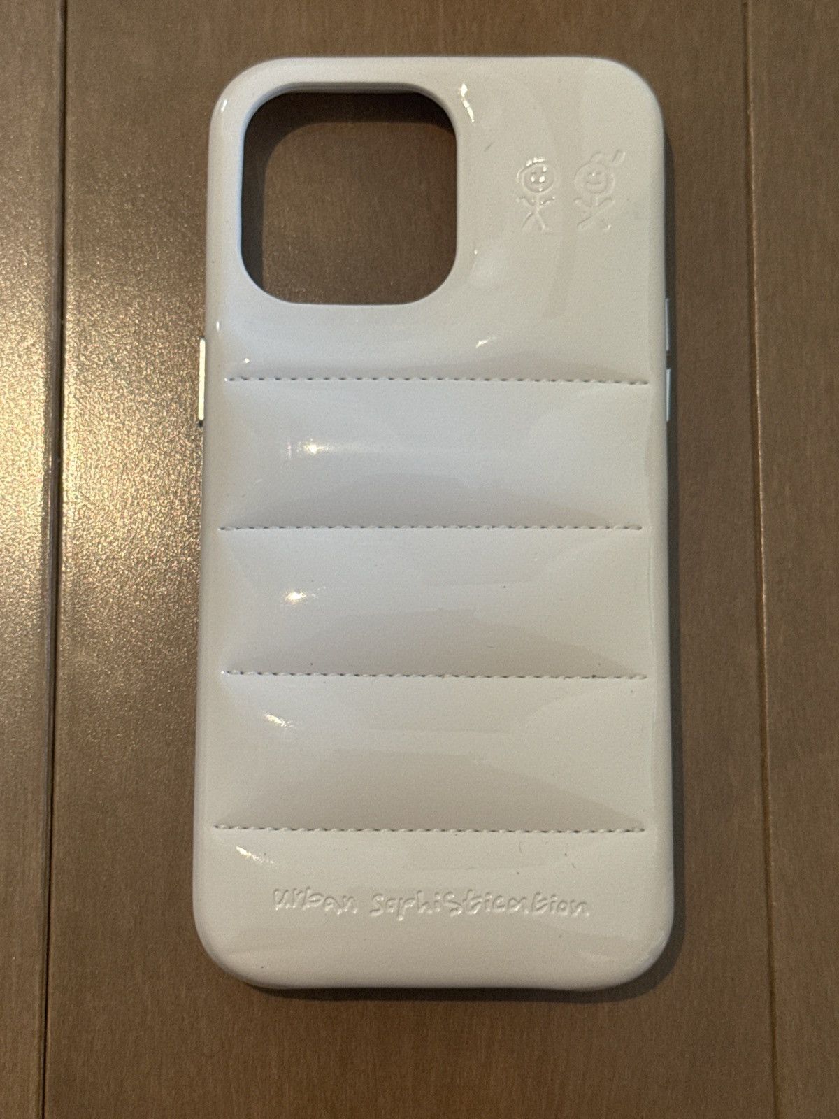 Urban Sophistication Cream iPhone 15 Pro Max case Size ONE SIZE - 2 Thumbnail