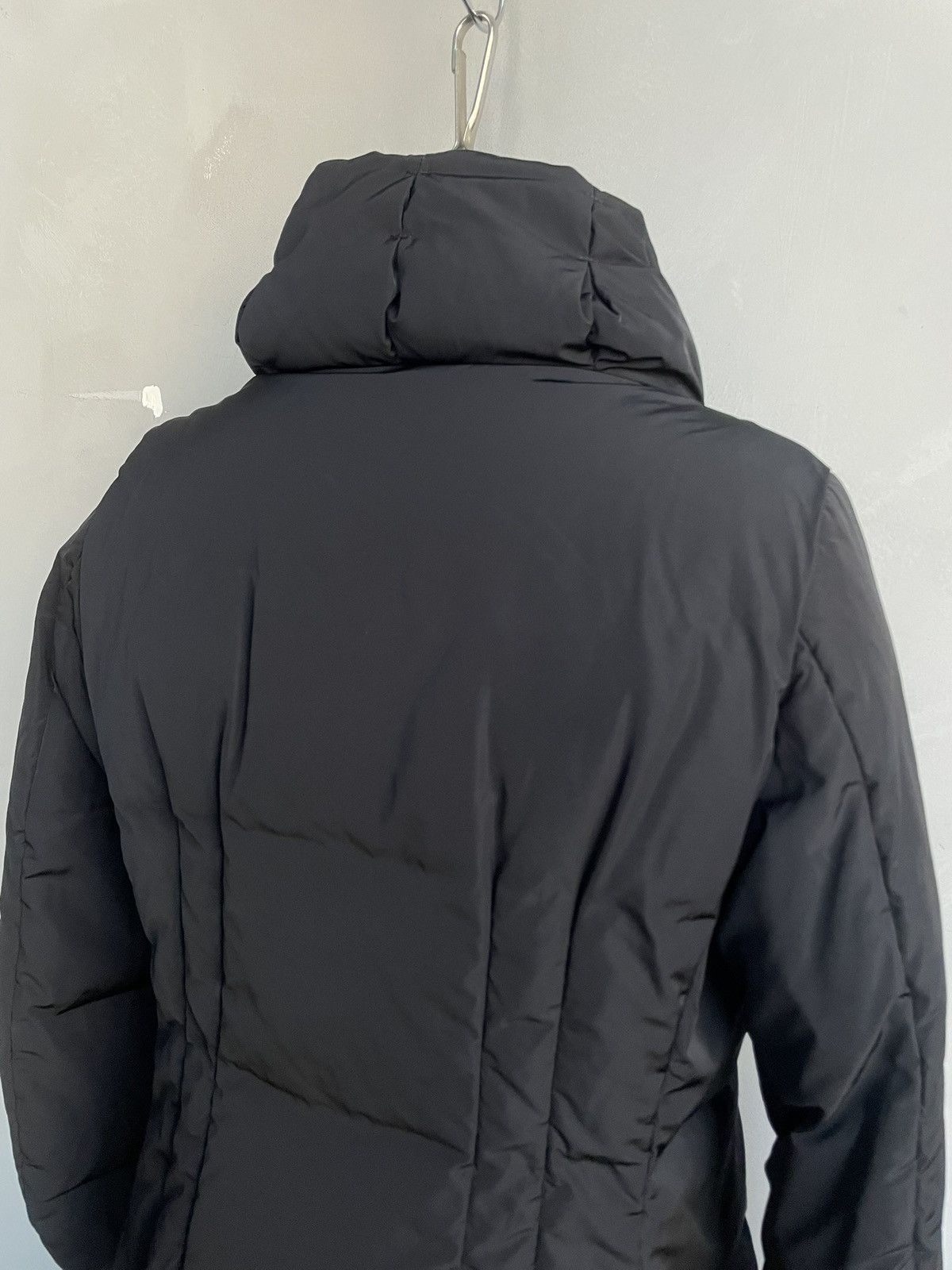 Moncler Vintage Moncler Down Jacket Long 2000’s puff Size L / US 10 / IT 46 - 10 Thumbnail