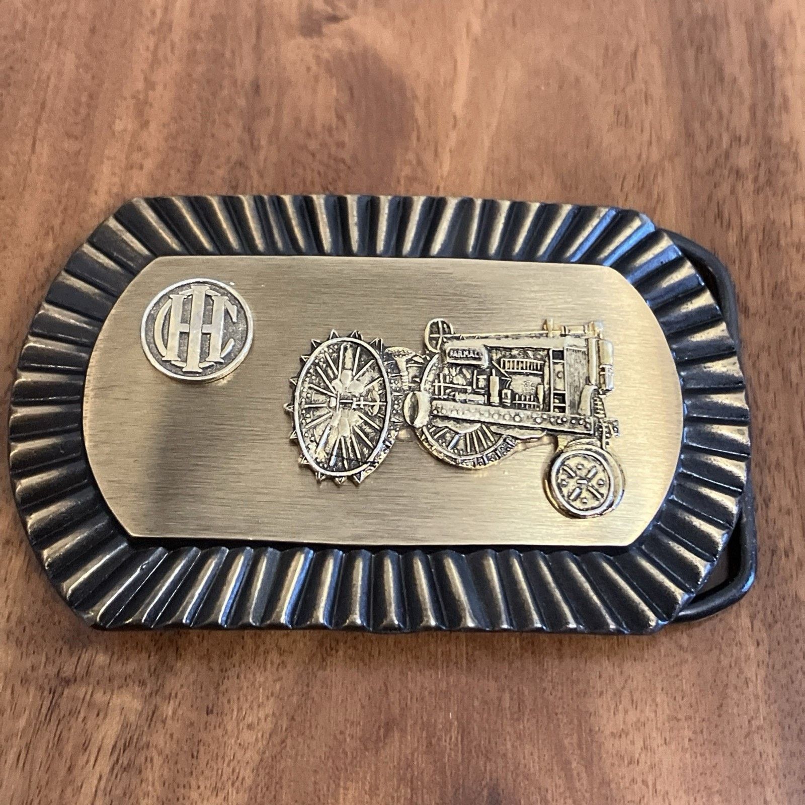 Other International Harvester Tractor 1970s Leather Belt & Buckle Size ONE SIZE - 22 Thumbnail