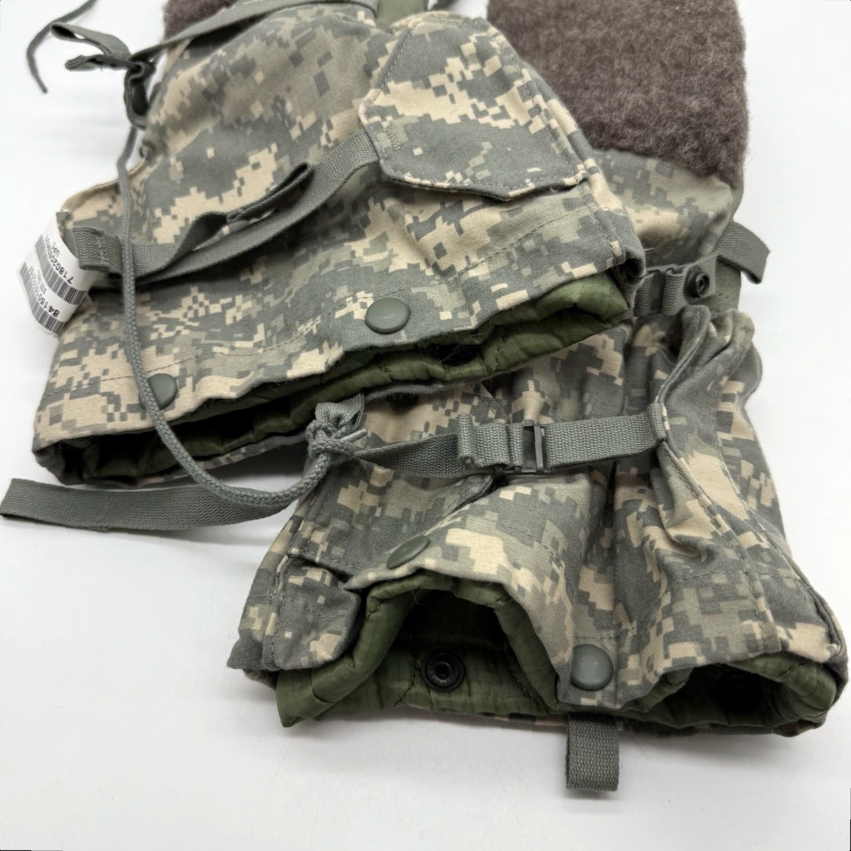 Vintage USGI Arctic Cold Weather Mittens Size S Military Digital Camouflage Mittens Mens Winter Brown Green Nylon Wool Lining Size ONE SIZE - 4 Thumbnail