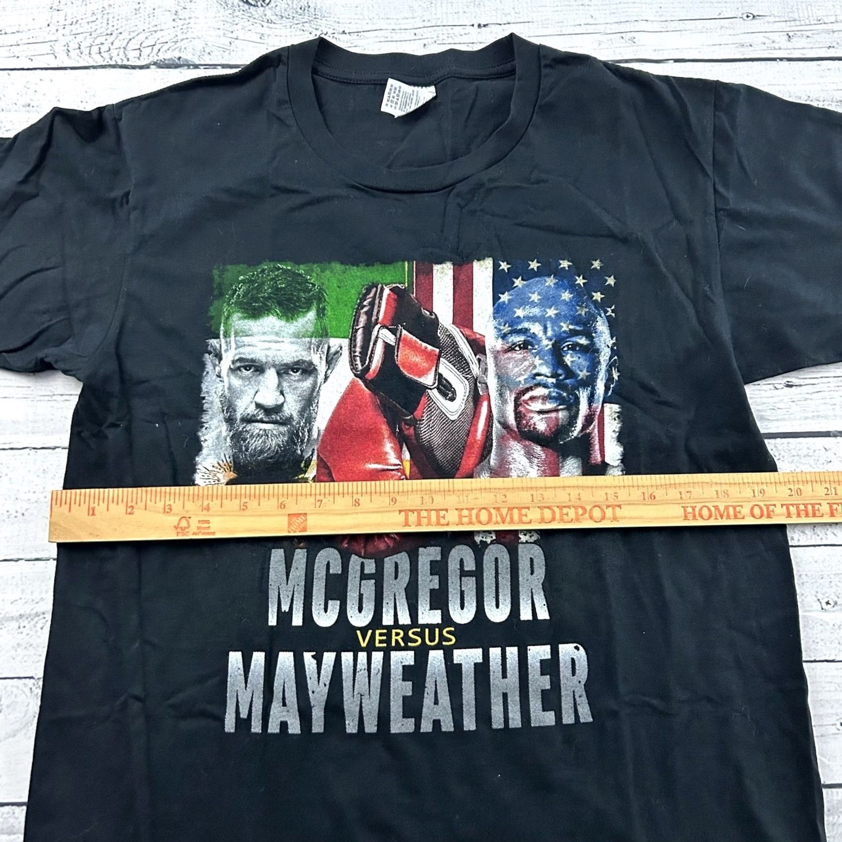 Gildan McGregor Vs Mayweather Short Sleeve Gildan T Shirt Men's M Black Size US M / EU 48-50 / 2 - 3 Thumbnail