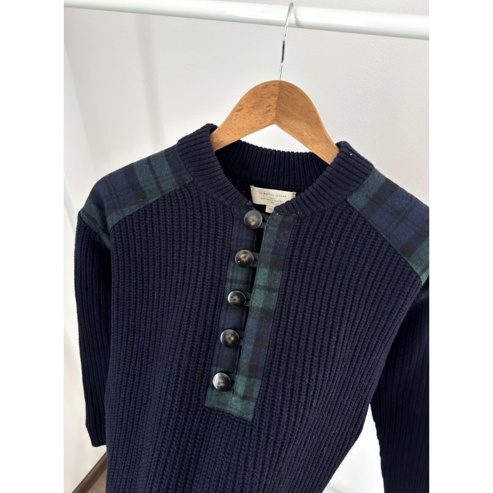 Vintage Sezane Wool Knitted Button Up Sweater Dark Blue Womens XS Pullover Designer City Vintage 90s Paris Luxury Knit Button Sezane Brand Wool Size XS Women Size XS / US 0-2 / IT 36-38 - 5 Thumbnail